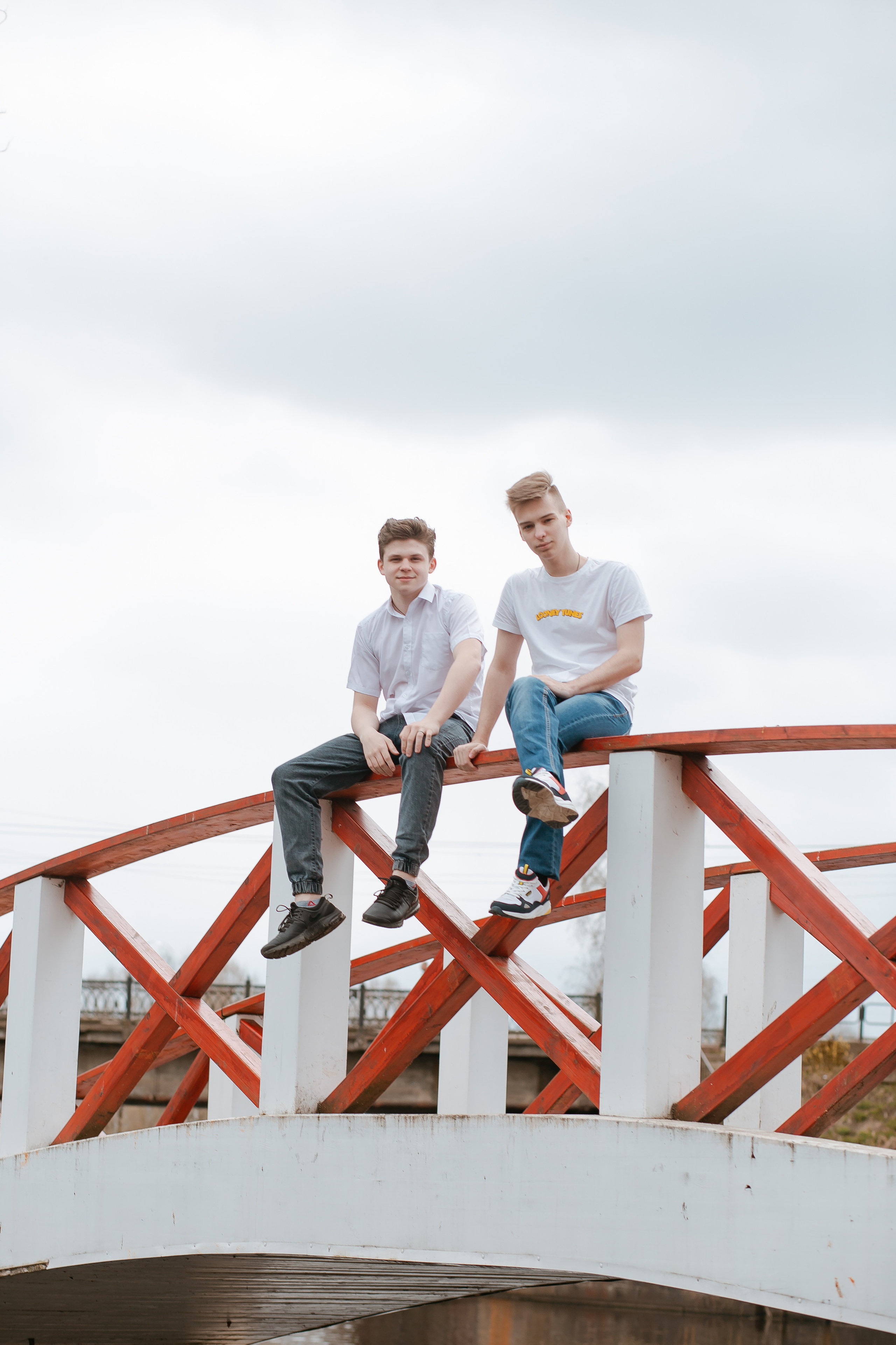 Съемка весной в студии и на улице. Студия выпускных альбомов Остров