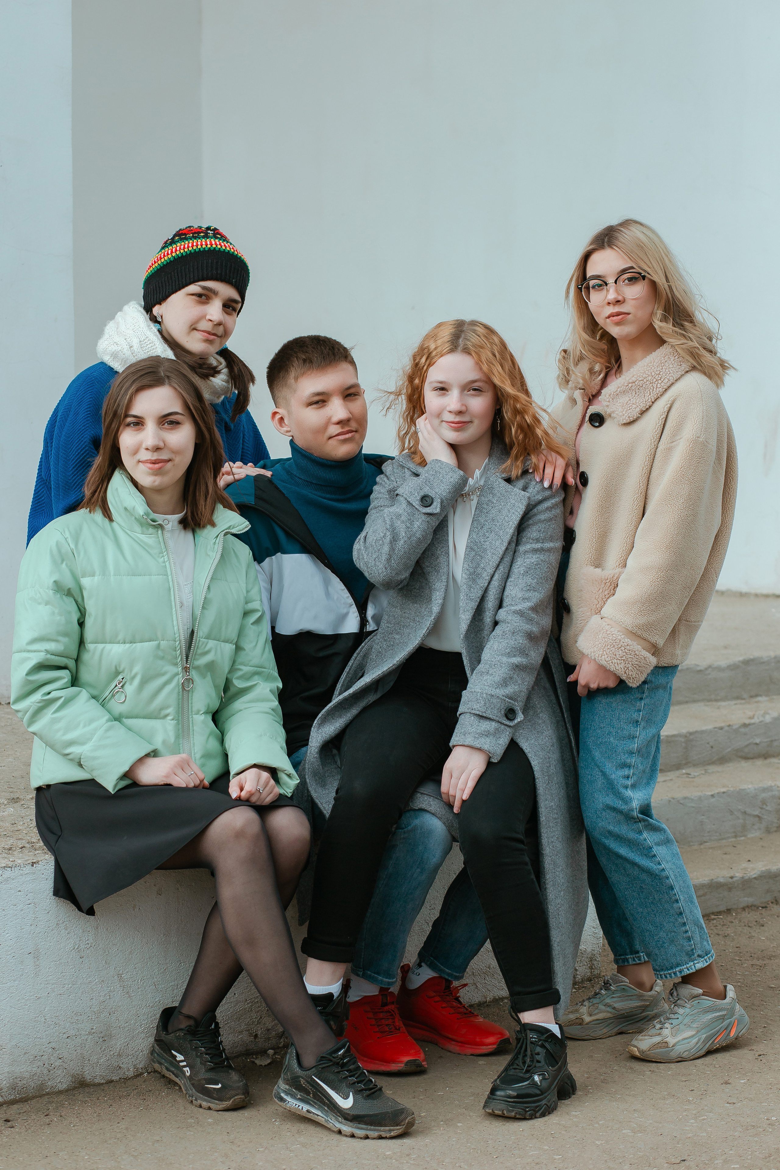 Студийная съемка выпускников для журнала. Студия выпускных альбомов Остров