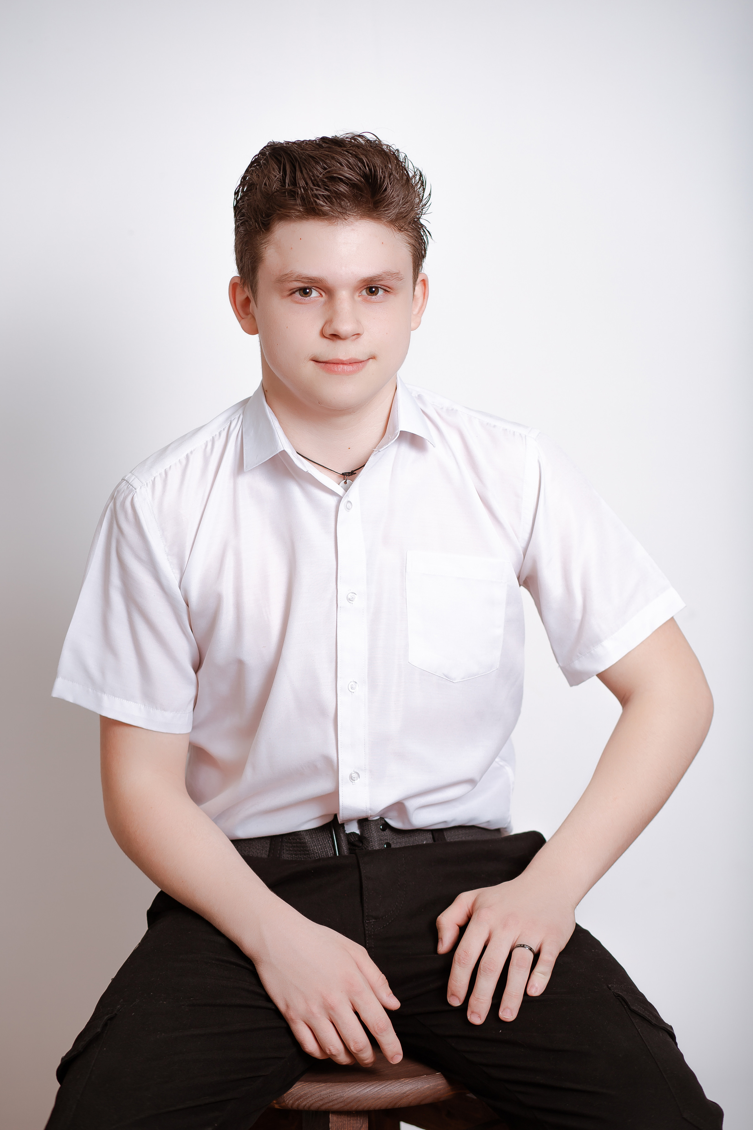 Съемка весной в студии и на улице. Студия выпускных альбомов Остров