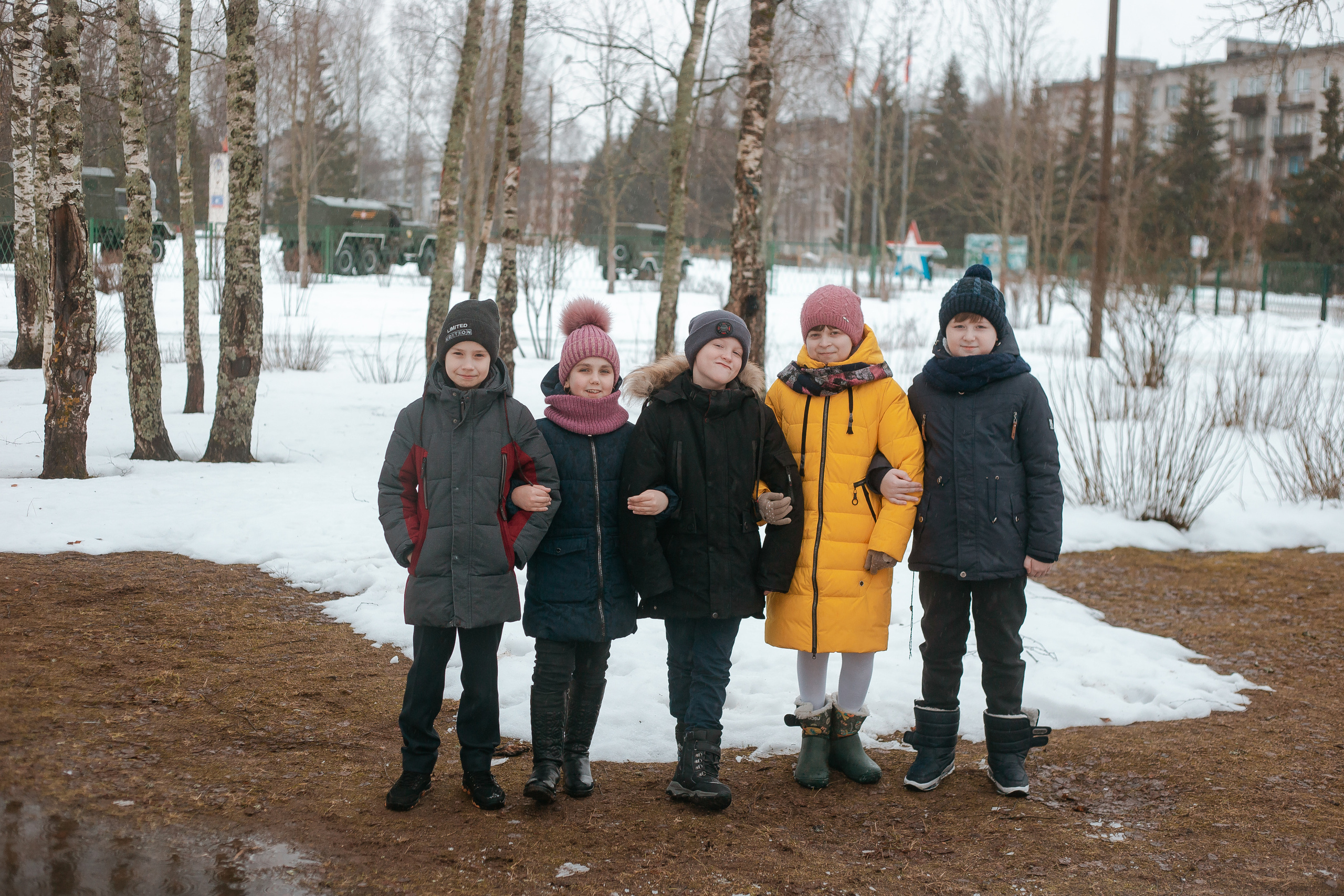 Выпускники 4 класса для фотокниги. Студия выпускных альбомов Остров