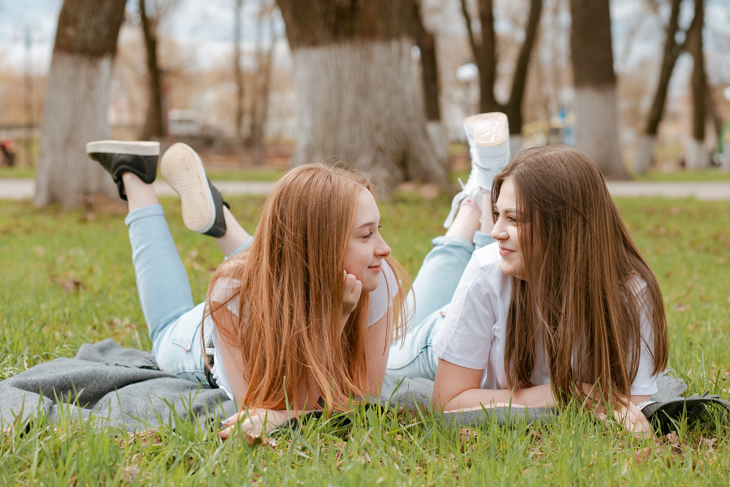 Съемка весной в студии и на улице. Студия выпускных альбомов Остров