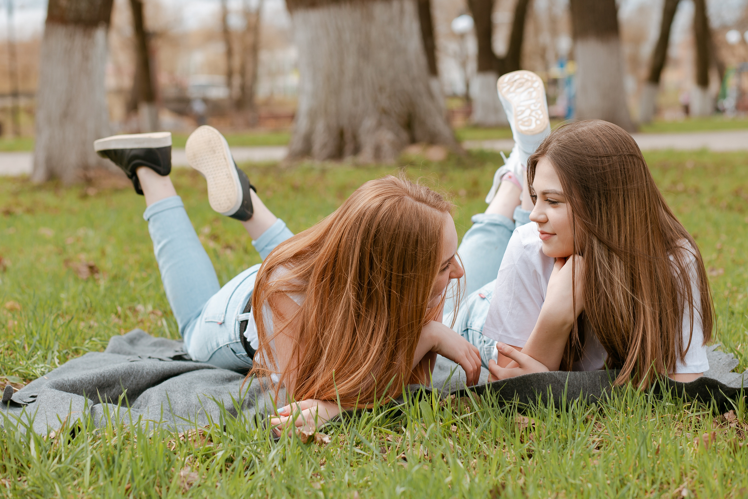 Съемка весной в студии и на улице. Студия выпускных альбомов Остров
