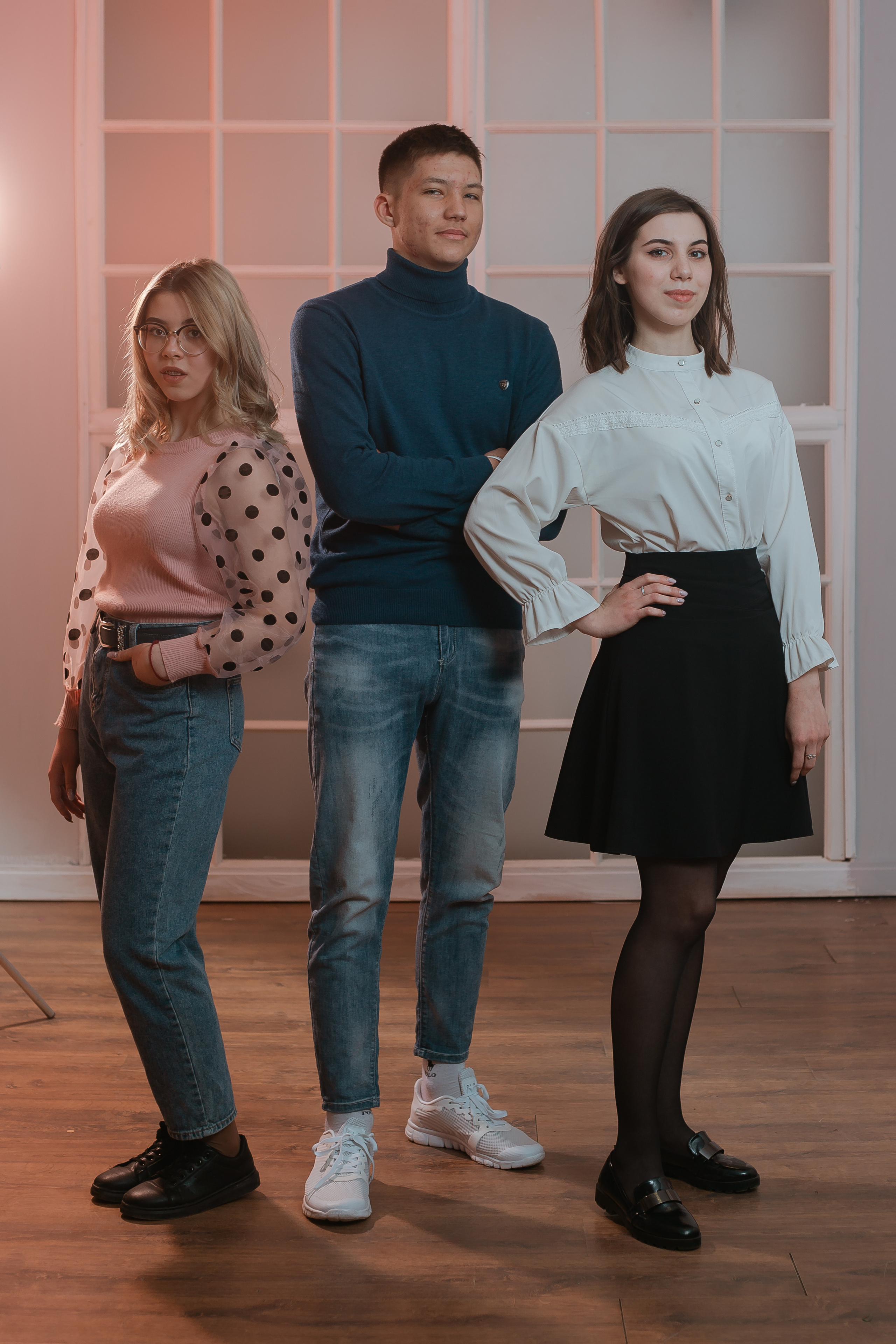 Студийная съемка выпускников для журнала. Студия выпускных альбомов Остров