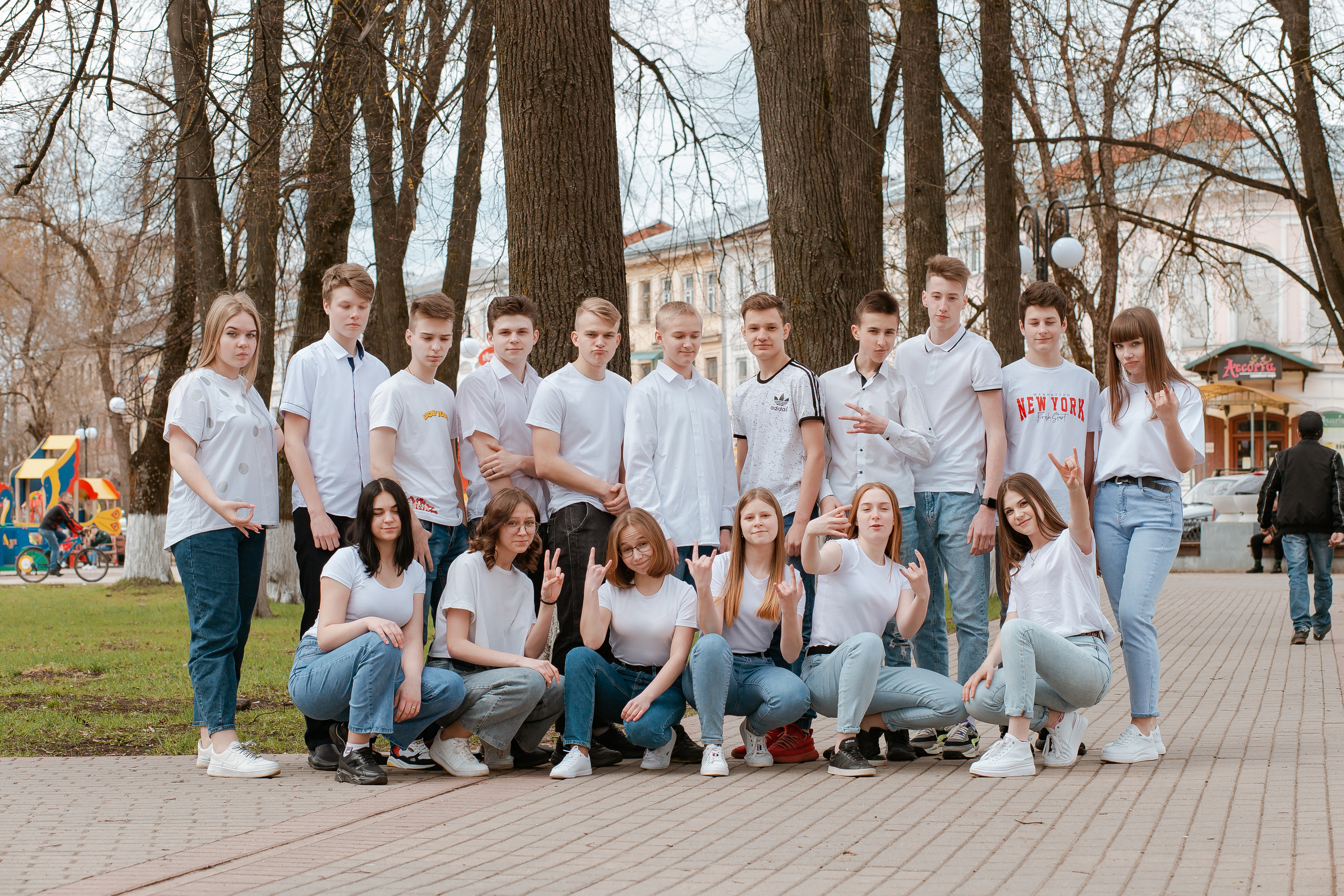 Съемка весной в студии и на улице. Студия выпускных альбомов Остров