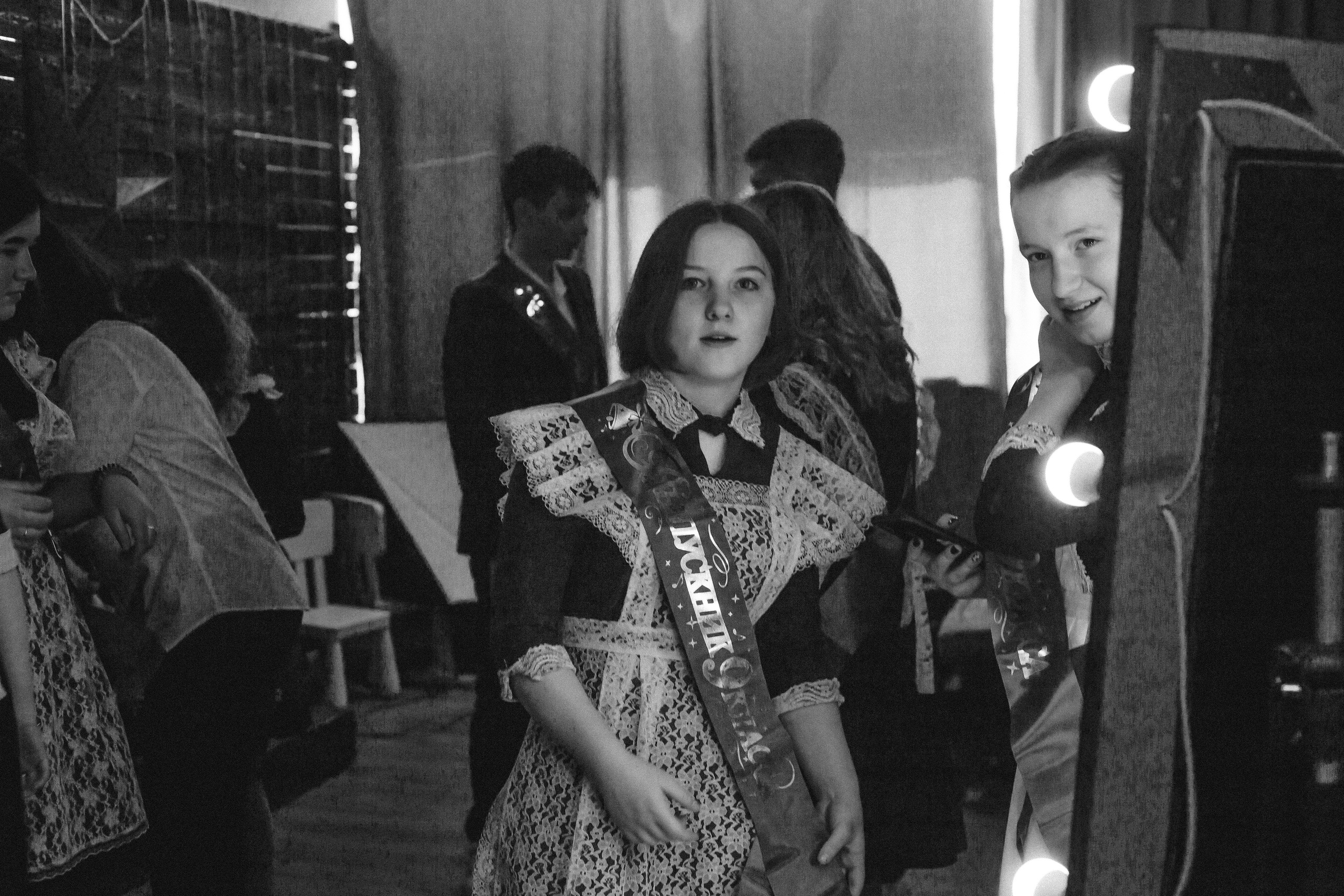 Студийная съемка выпускников для журнала. Студия выпускных альбомов Остров