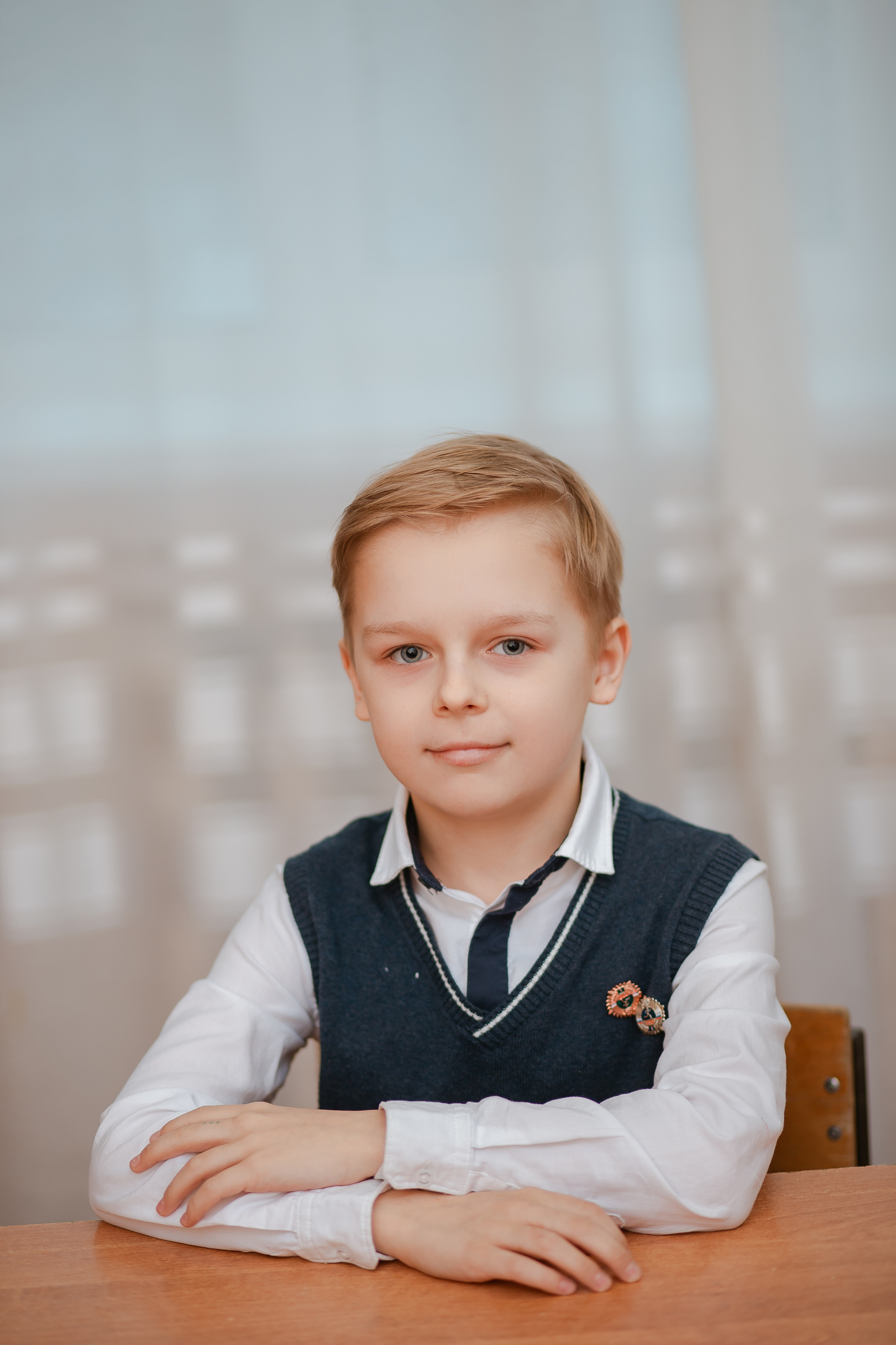 Выпускники 4 класса для фотокниги. Студия выпускных альбомов Остров