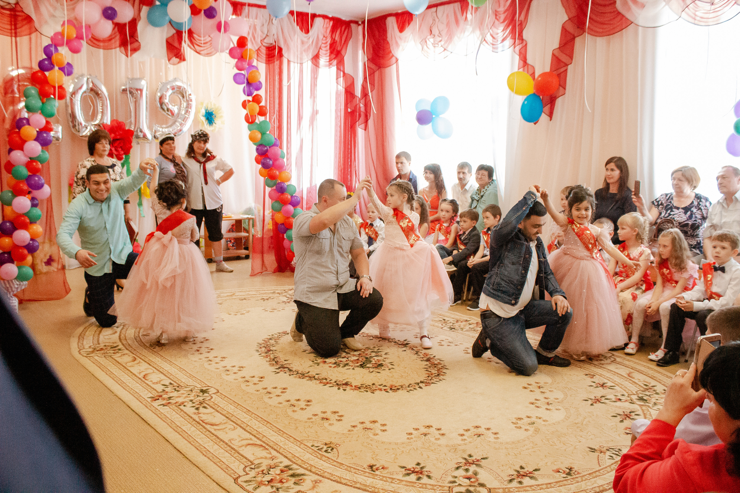 Выпускной в детском саду. Студия выпускных альбомов Остров