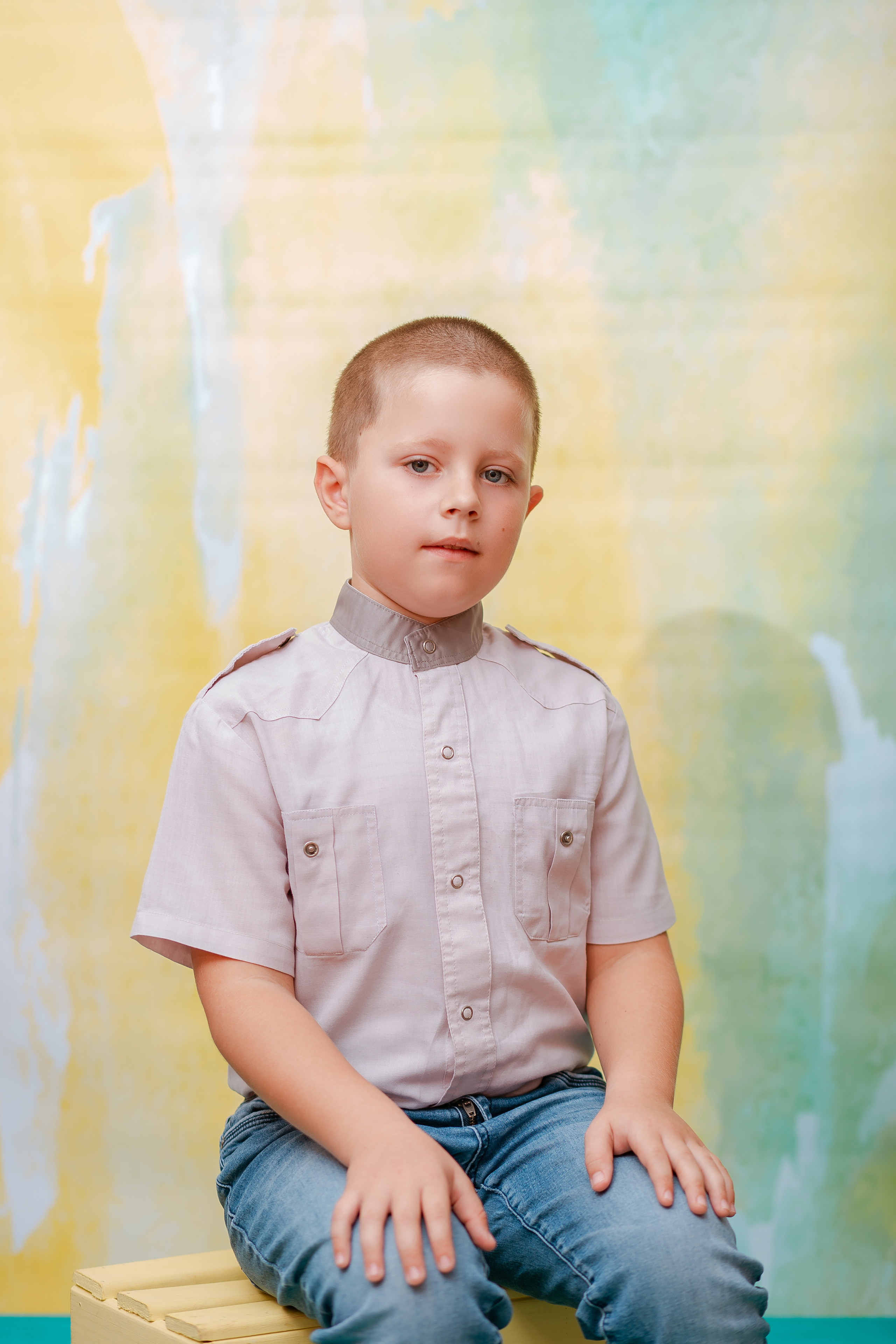 Фотосъёмка для выпускного диплома на 2 разворота. Студия выпускных альбомов Остров