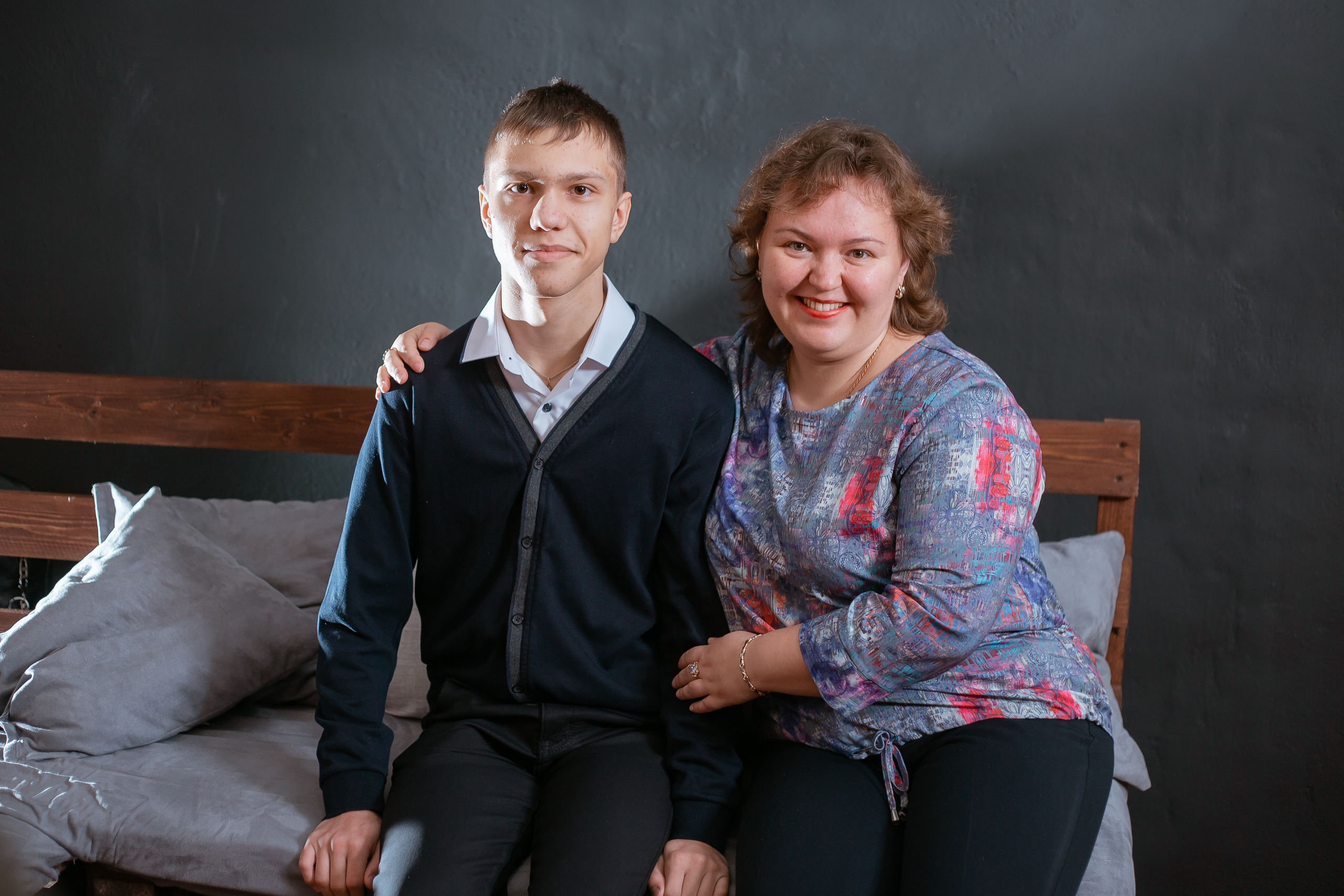 Студийная съемка для выпускного диплома. Студия выпускных альбомов Остров