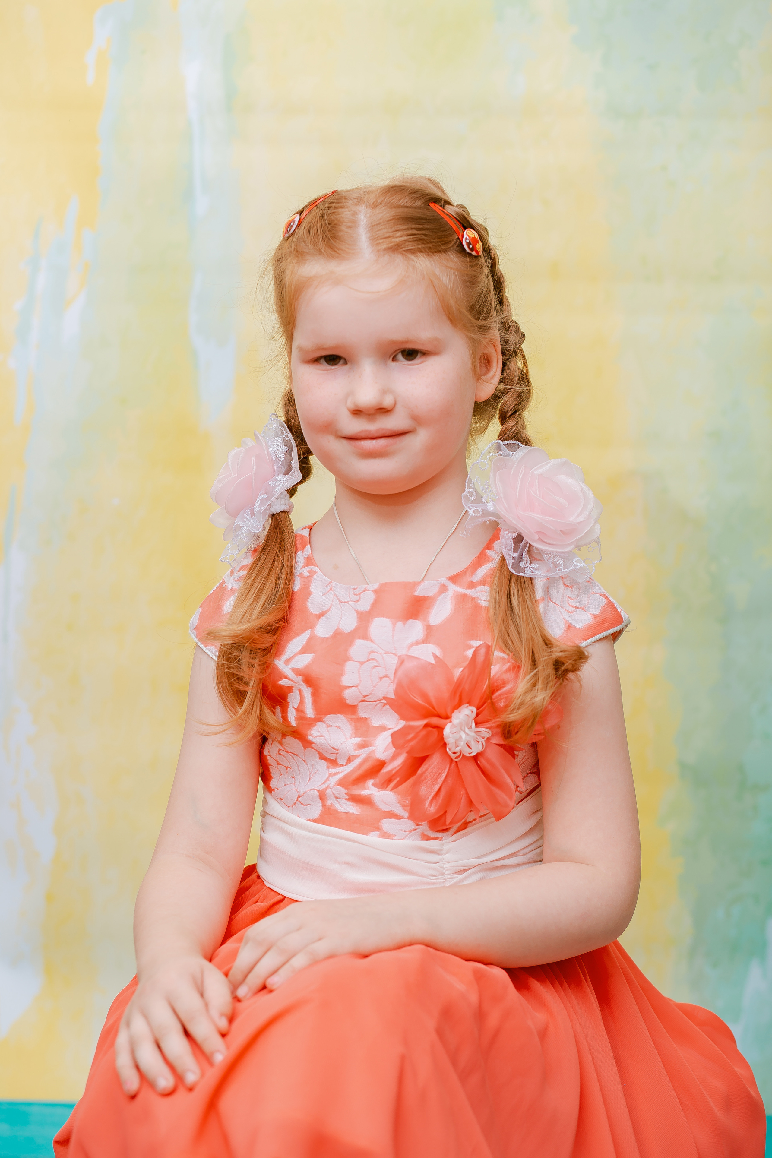 Фотосъёмка для выпускного диплома на 2 разворота. Студия выпускных альбомов Остров