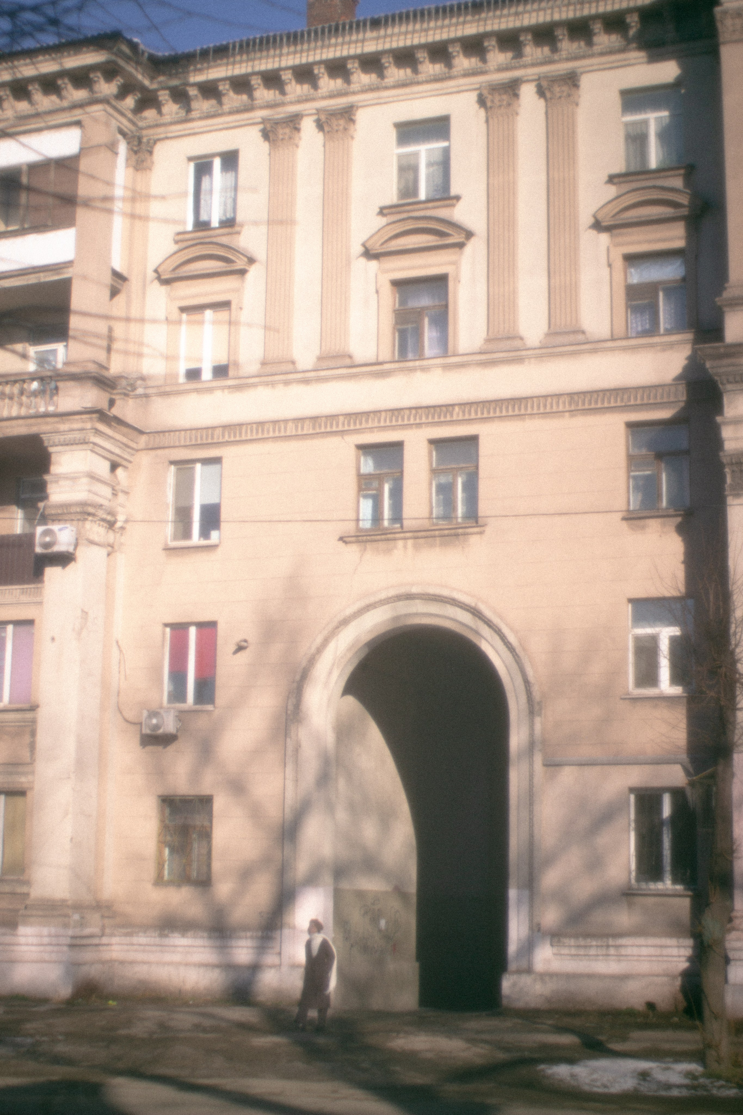 В городе зима. • Фотограф Александра Светозар Алчевск •