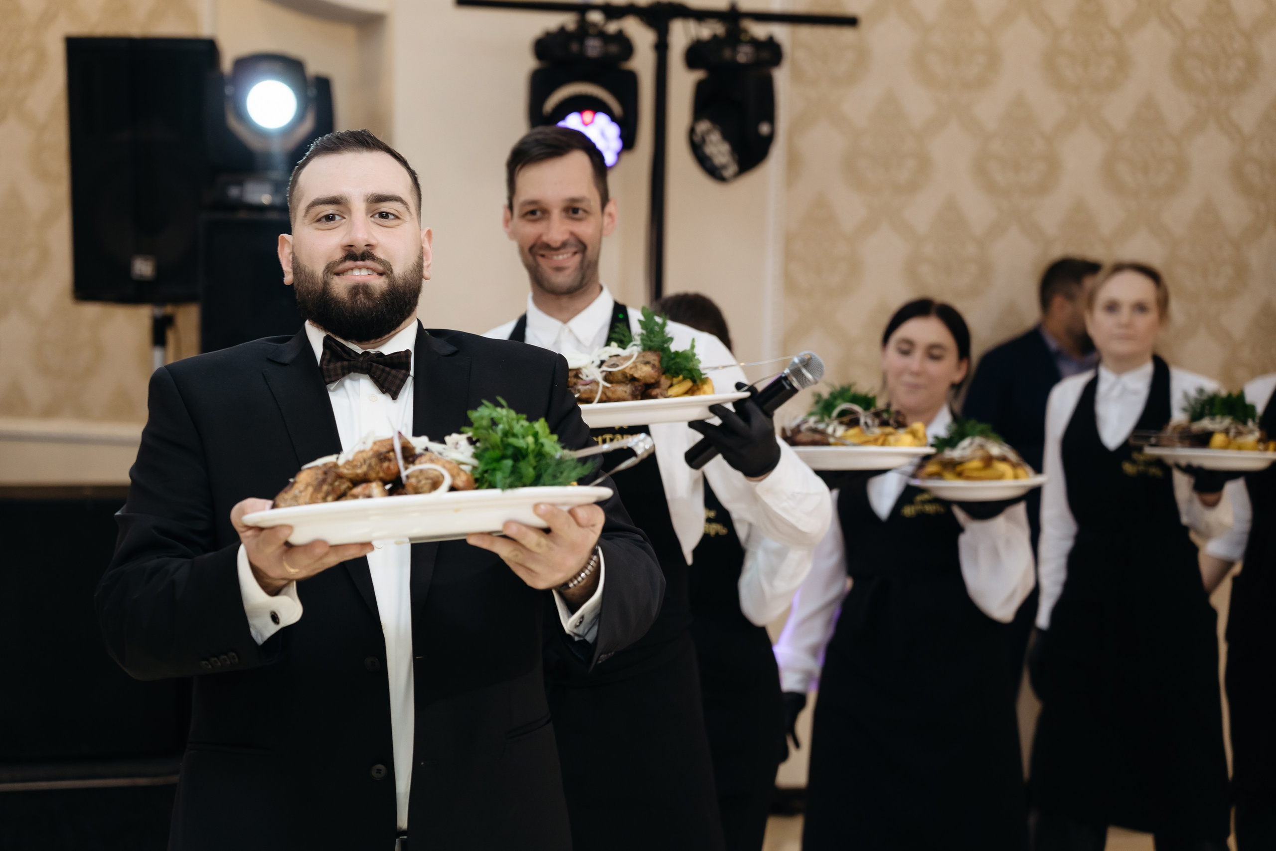 Арман и Ина. Свадебный фотограф Красноярск Вязьминова Мария