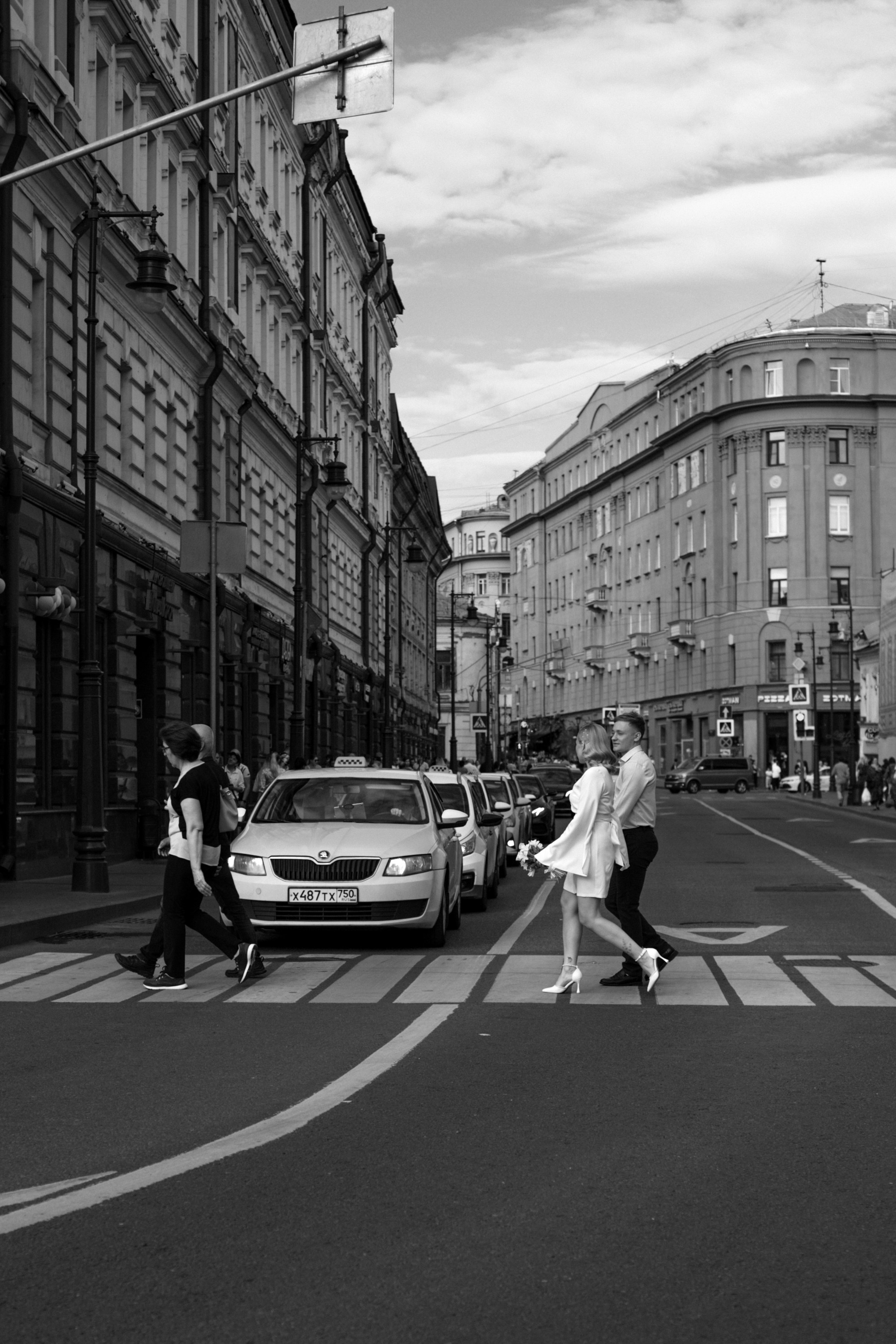 Маленькие свадьбы фотограф, фотограф на свадьбу москва недорого. Свадебный фотограф Москва. Семейный фотограф. Предметная съемка, съемка одежды
