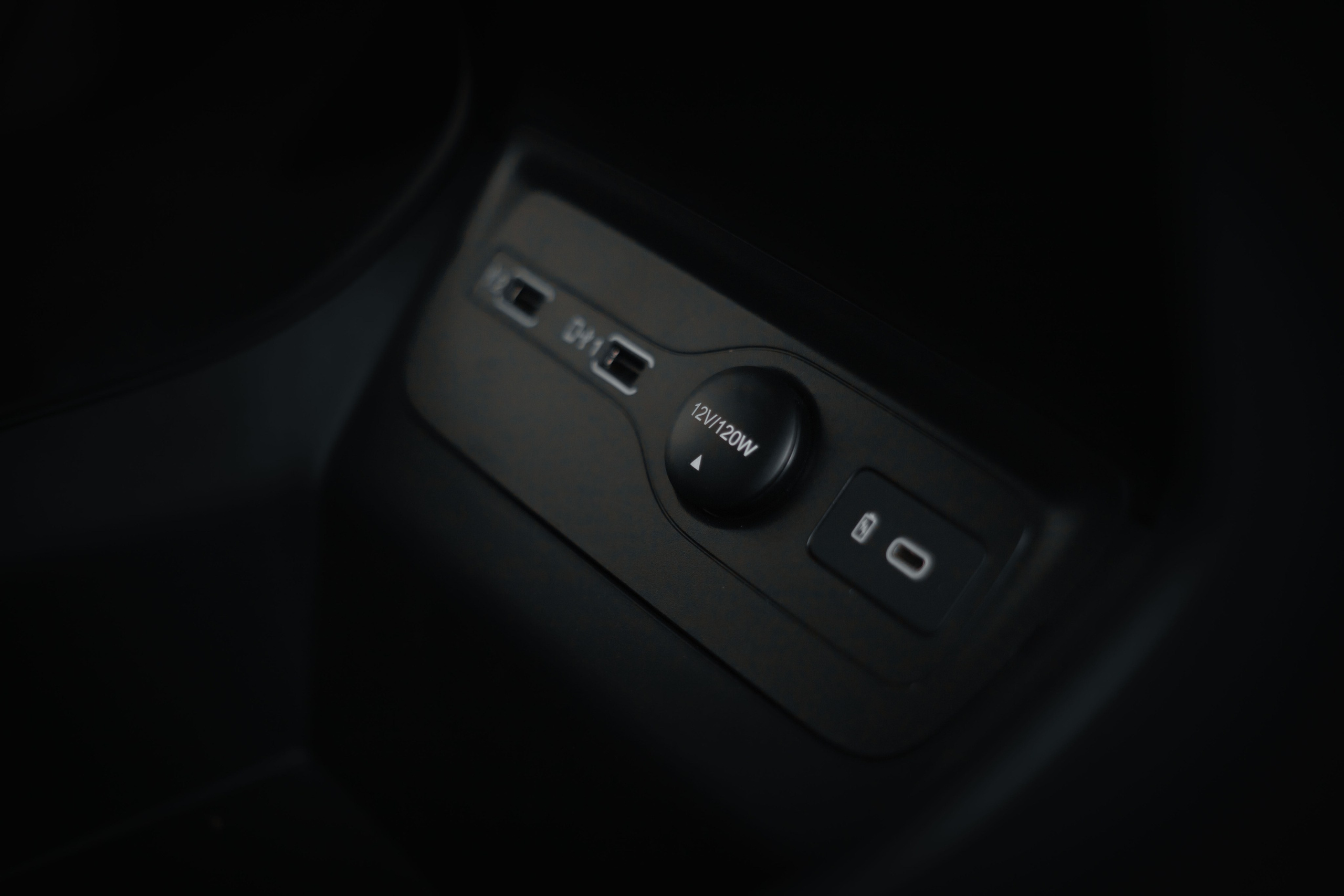 Бизнес съемка для автосалона GAC в городе Ижевск. Бизнес фотограф Ижевск — Назаров Роман