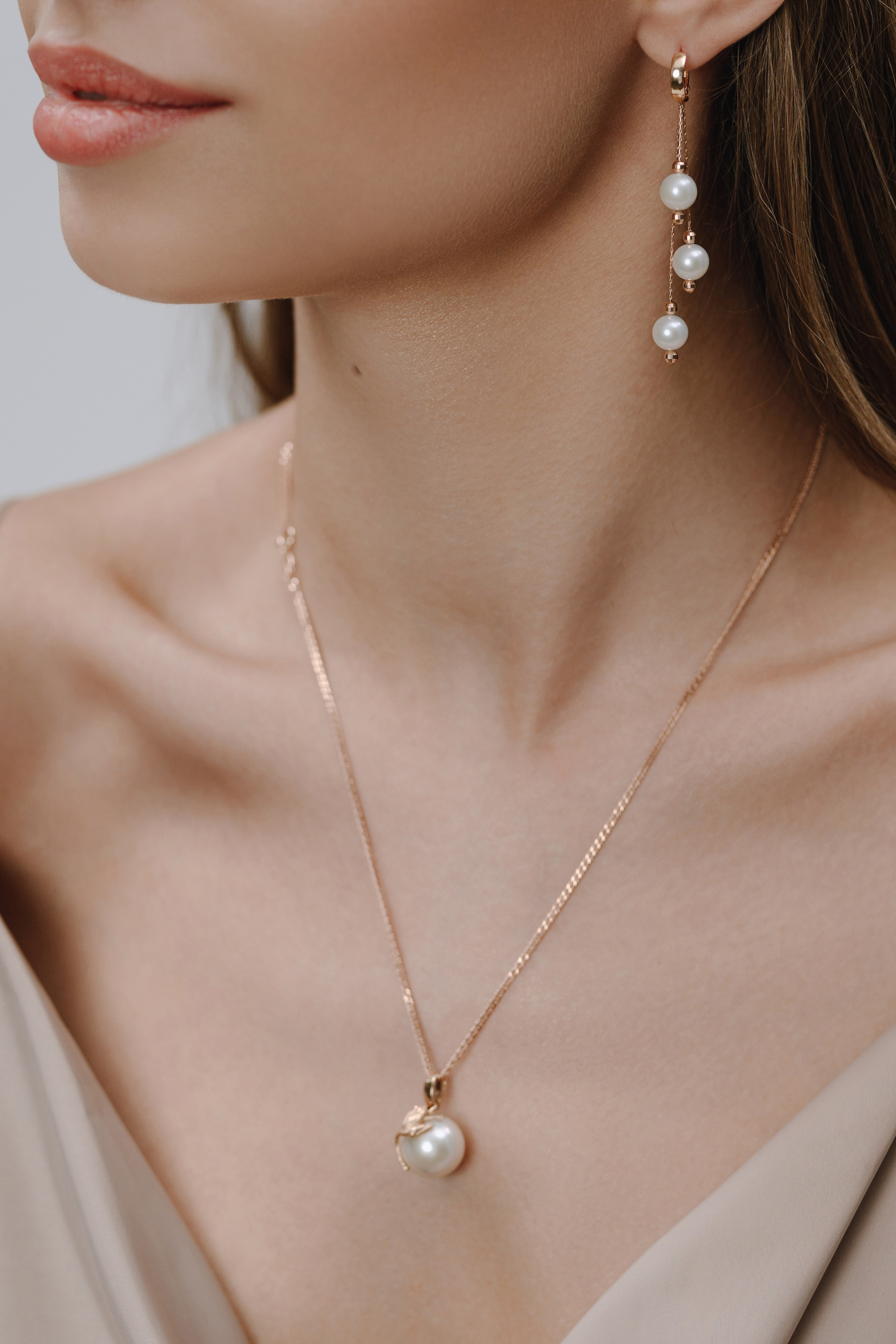 585 Золотой Евразия