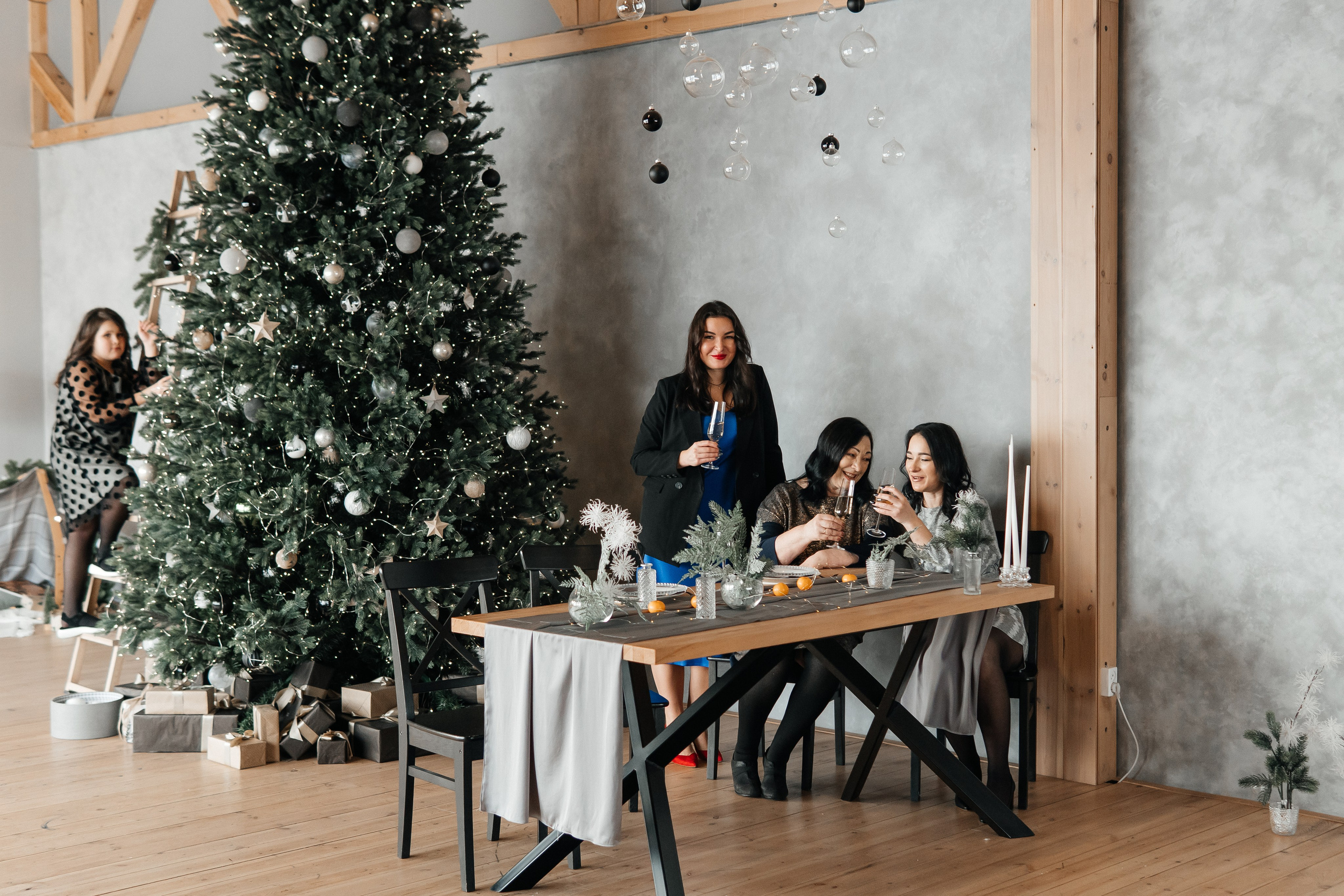 Яна и девочки <3. Главная страница