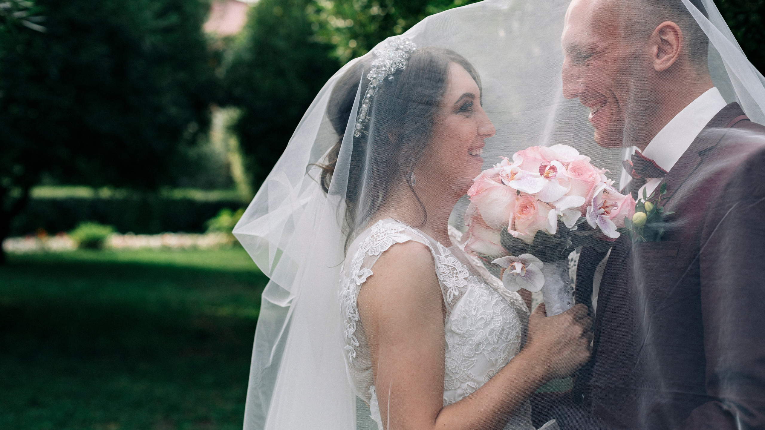 Саша & Настя. Свадебный и портретный фотограф в Омске Антон Карев