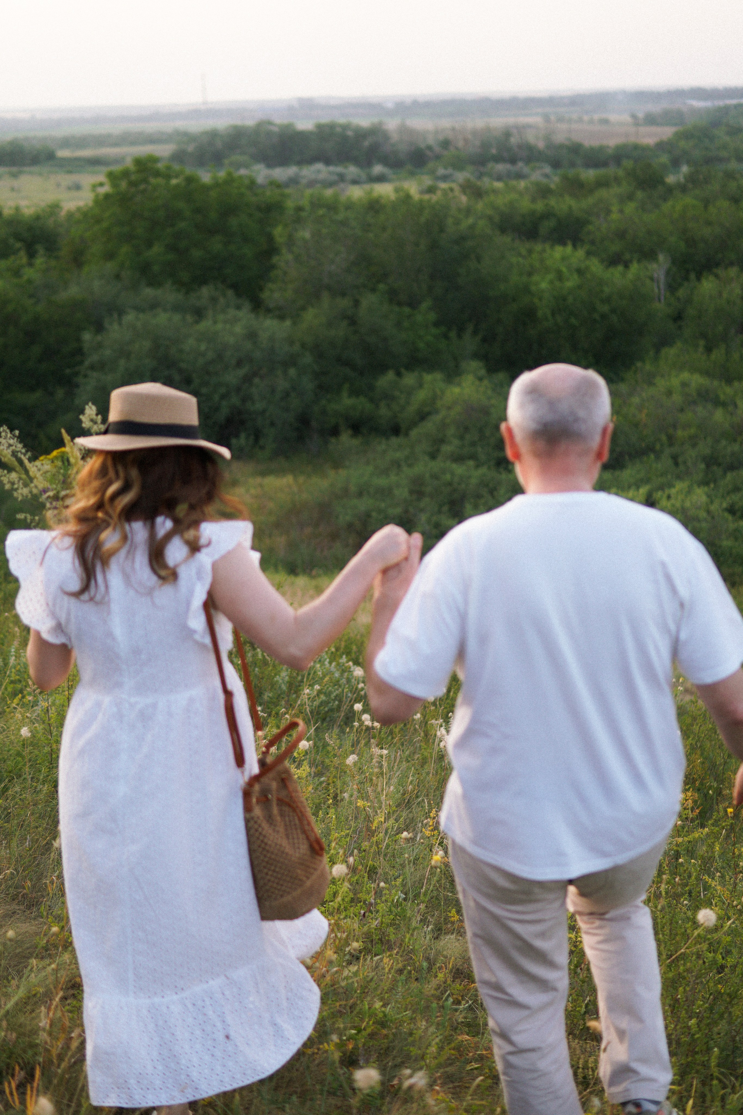 Семейная фотосессия на природе в Новочеркасске. Дмитрий и Эмилия. Фотограф в Ростове-на-Дону Марина Мальцева