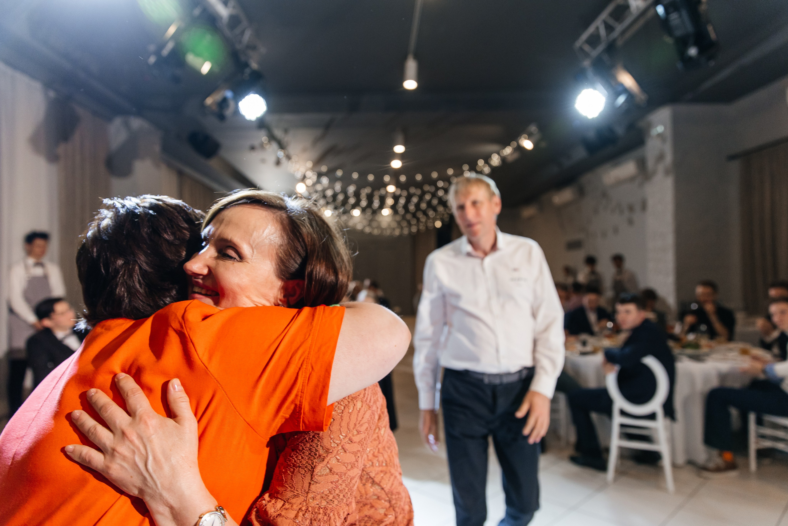 2023-06-23 Выпускной МБОУ СОШ № 10. Фотограф в Красноярске