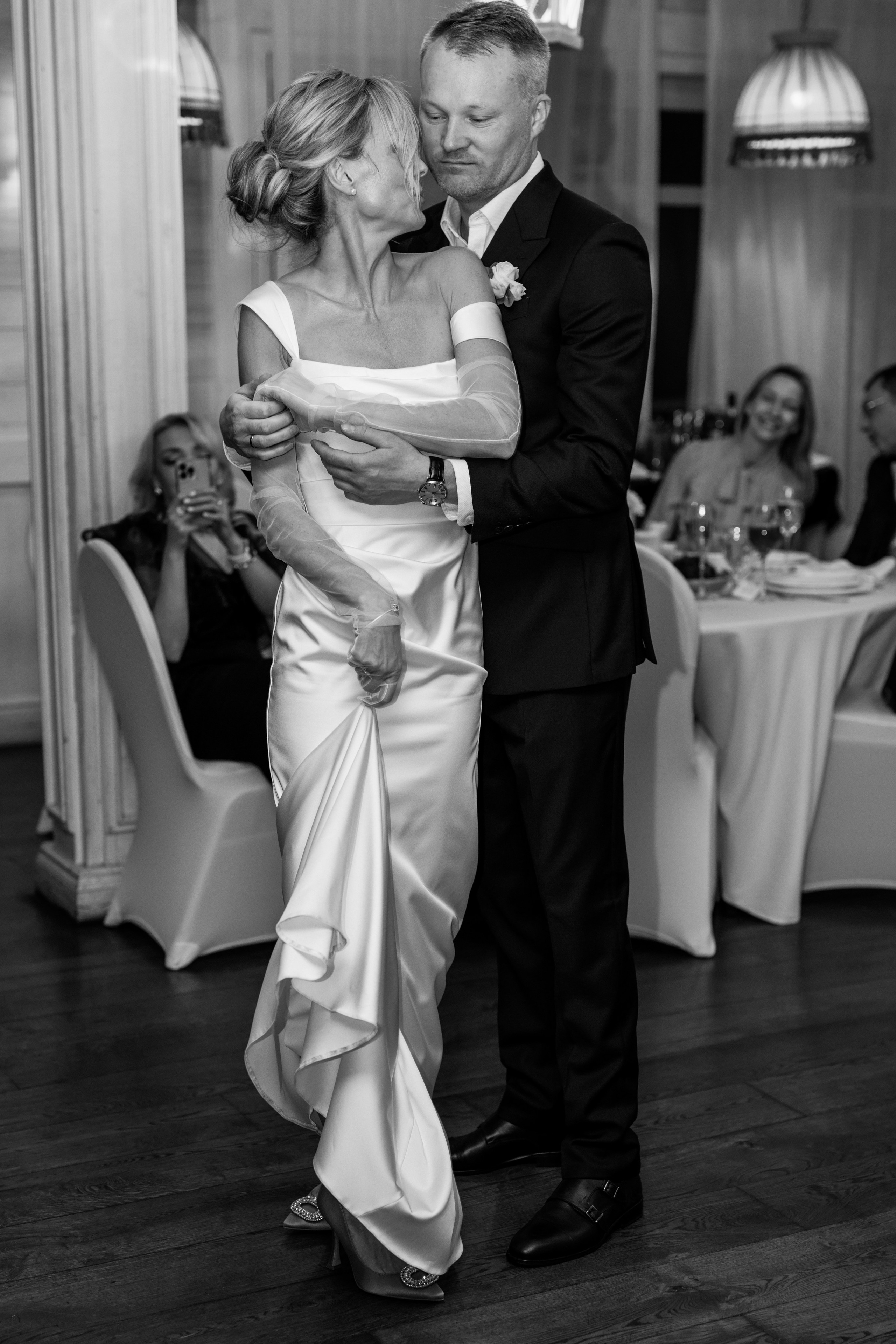 Олег и Ирина. Wedding moments| Свадебные фотографии с настоящими эмоциями