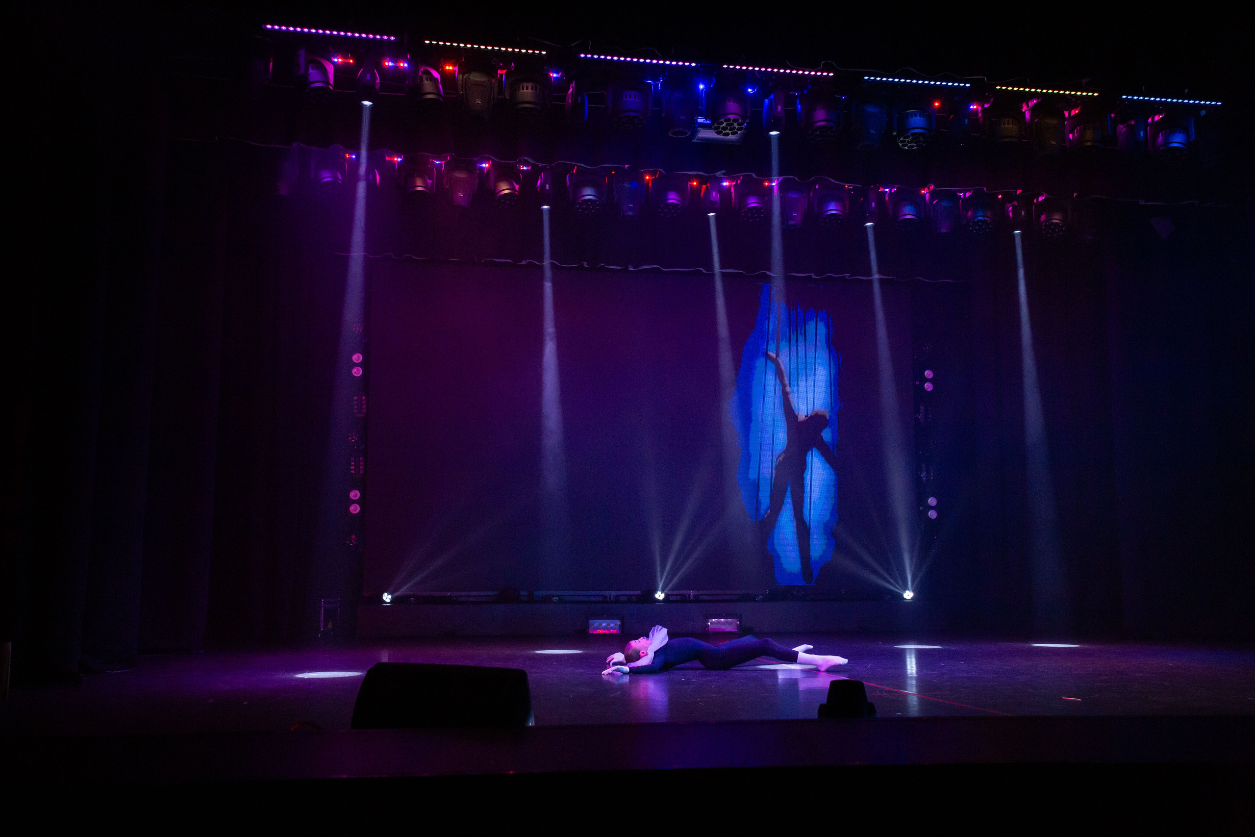 Дк Воровского отчетный концерт. Семейный и детский фотограф Анна Петракова