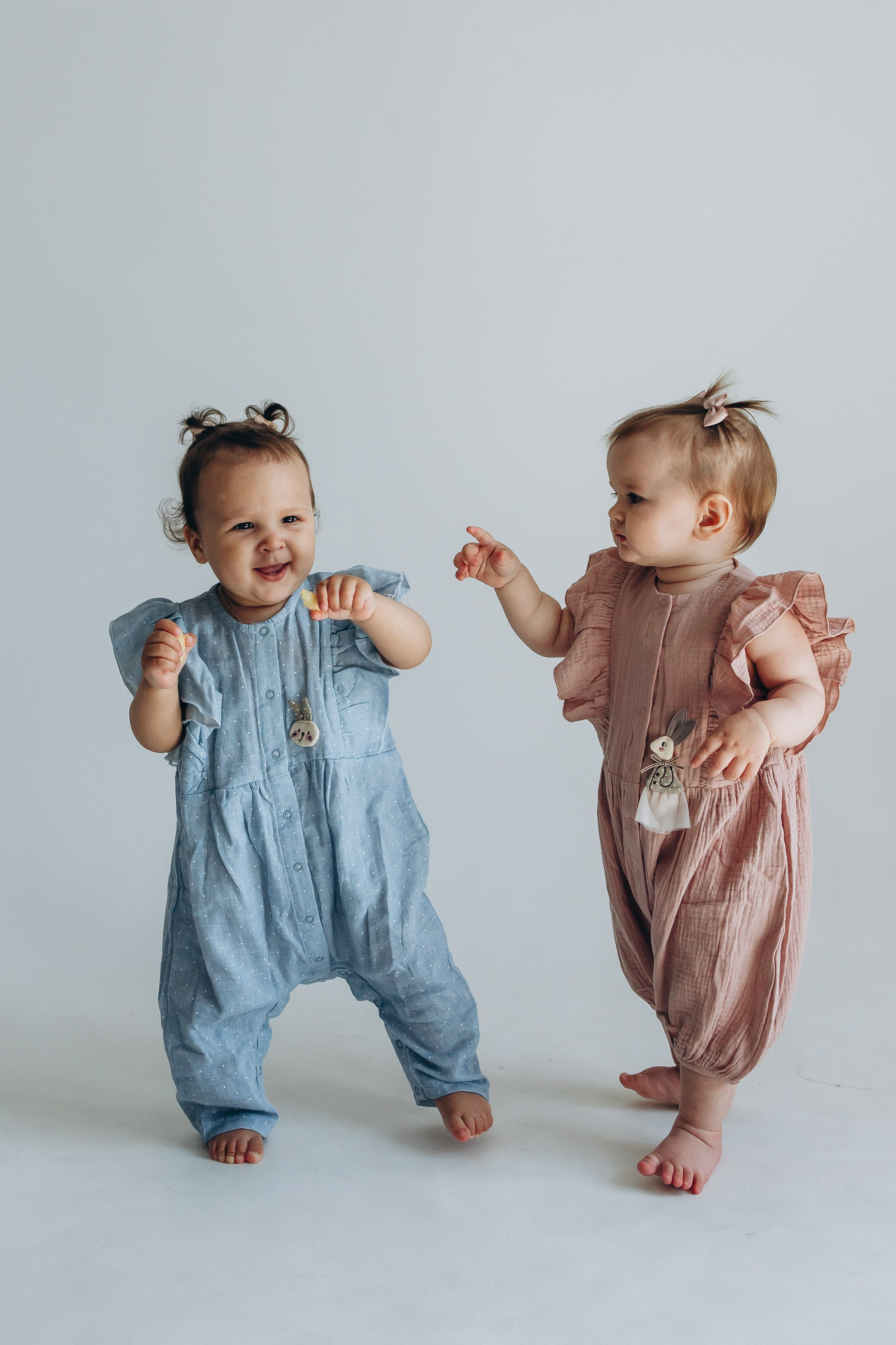 Семейная фотосессия к первому годику. Семейный фотограф в Волгодонске Краченцева Анна