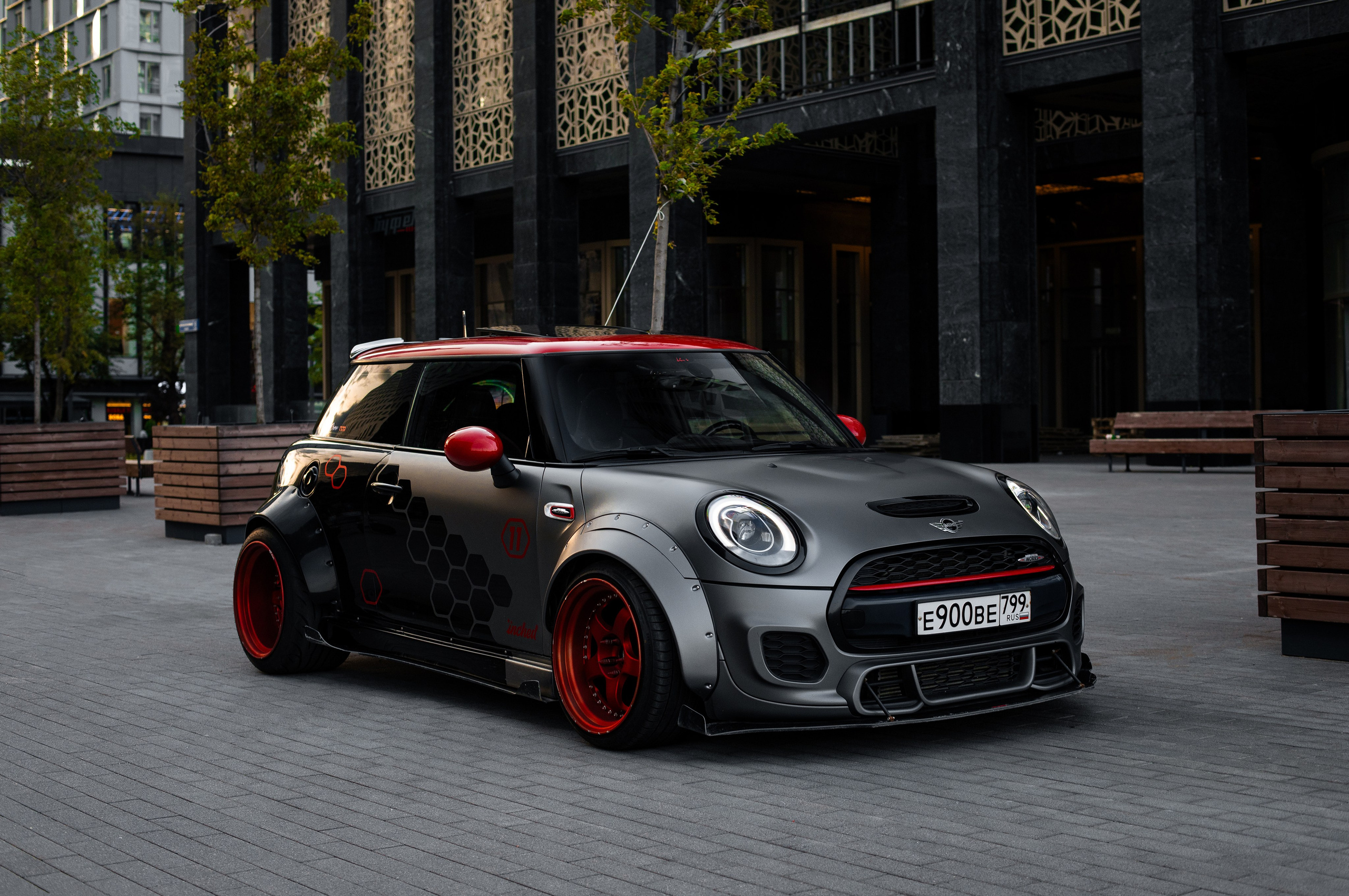 MINI jcw. Автомобильный фотограф в Москве Андрей Емельянов