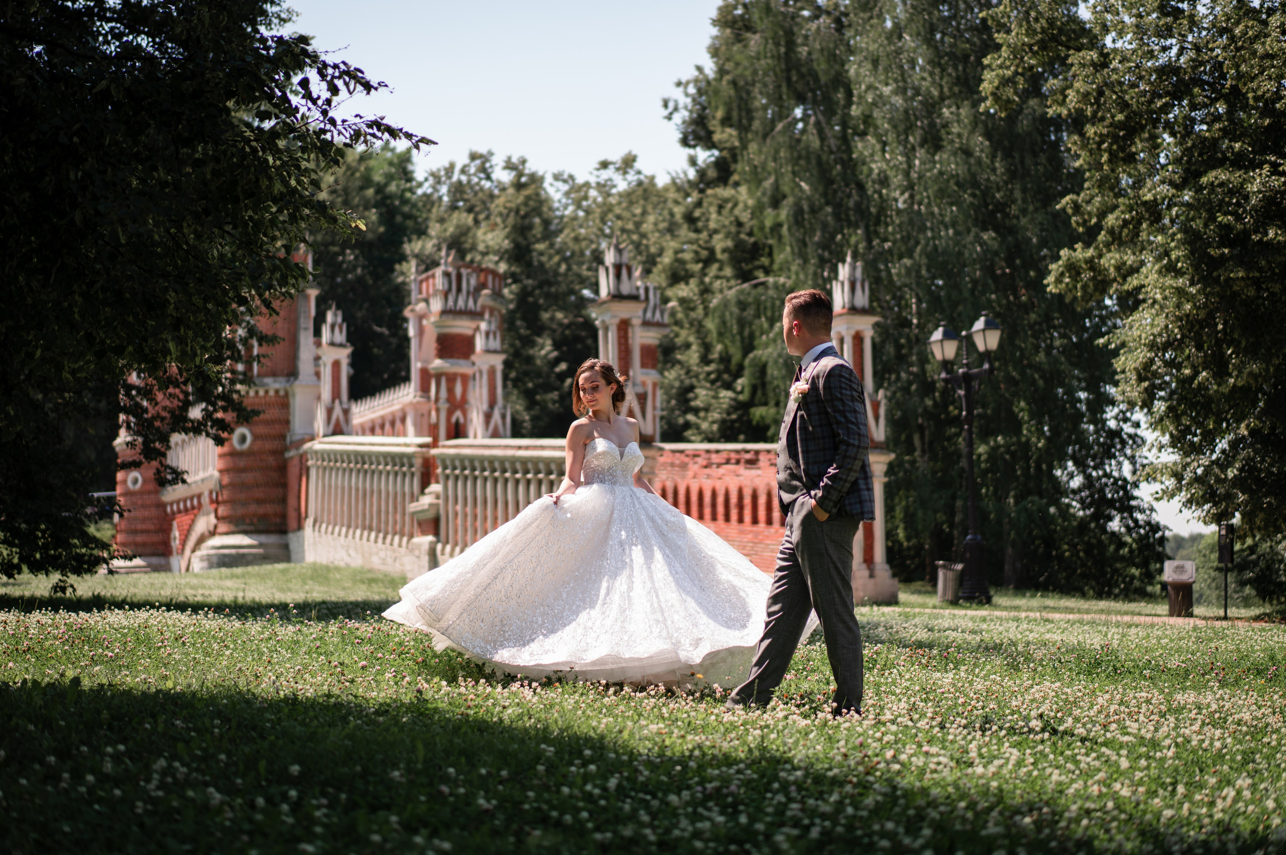 Свадебная фотосессия в Царицыно. Свадебный фотограф Вера Климова