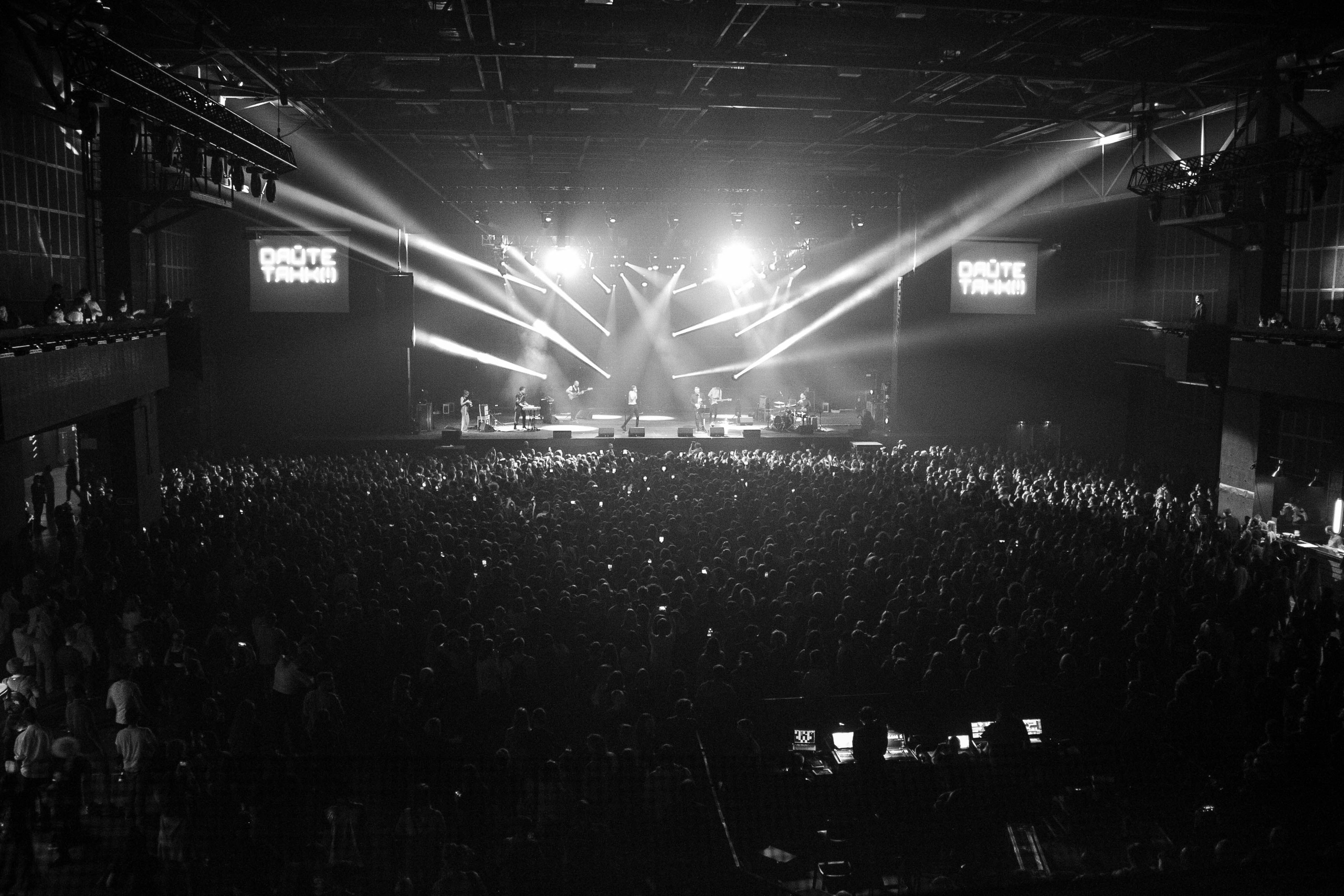 Дайте Танк (!). Фотограф для музыкантов, фотограф на концерт, концертный фотограф, съемка концерта, бэкстейдж фотограф