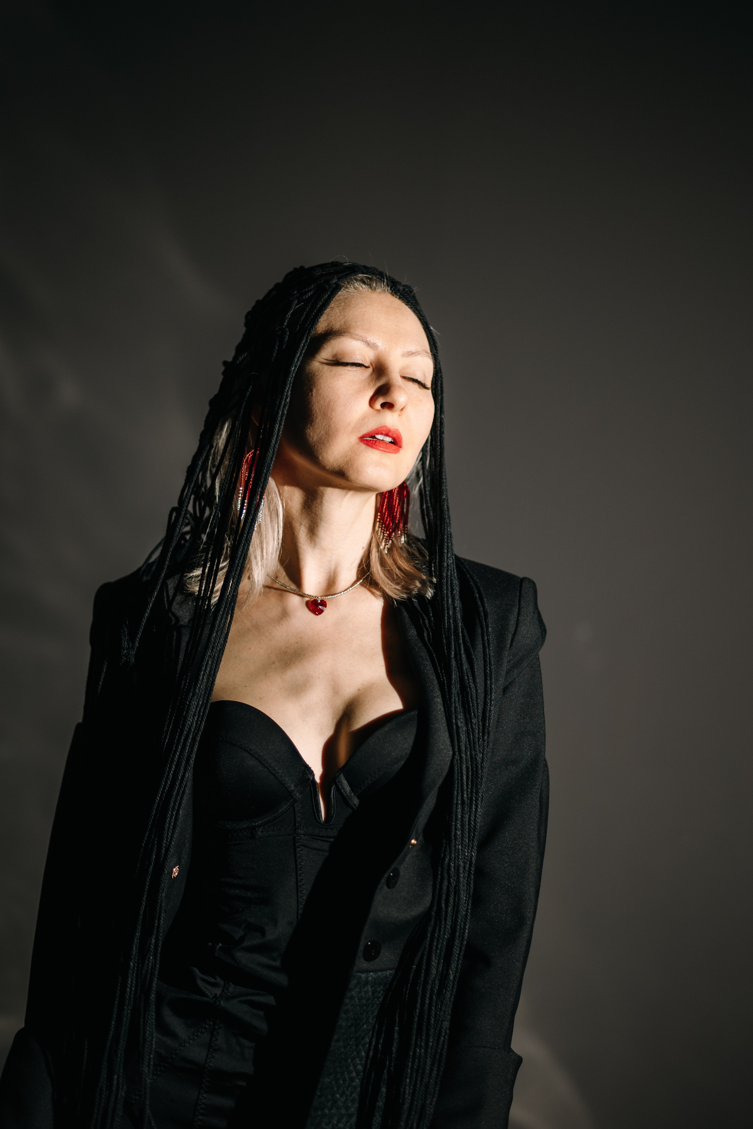 Ольга. Репортажный и портретный фотограф в Санктпетербурге. Видиосъемка мероприятий в Санкт-Петербурге