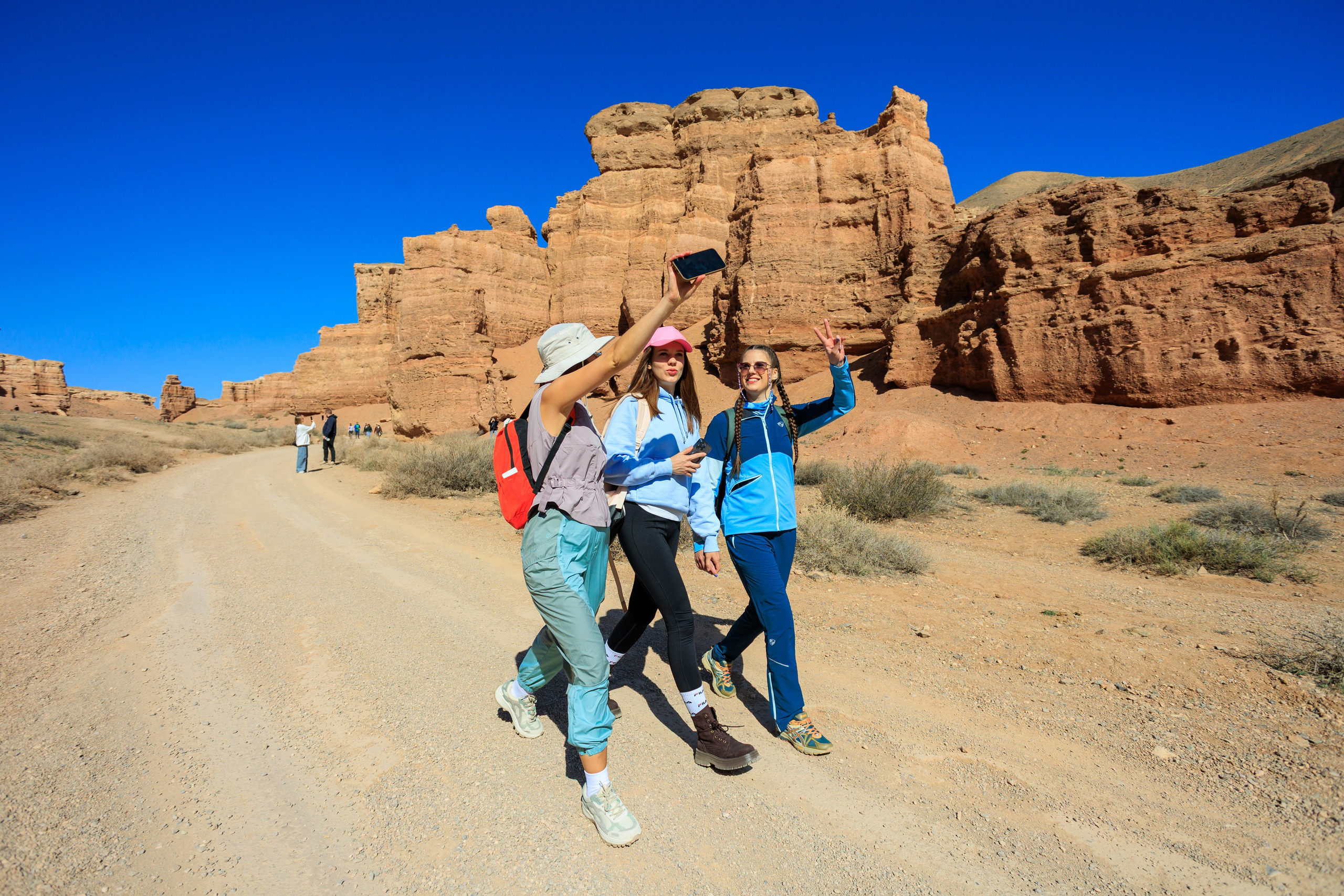 Незабываемое 4 апреля. Экскурсии и туры по Алматы