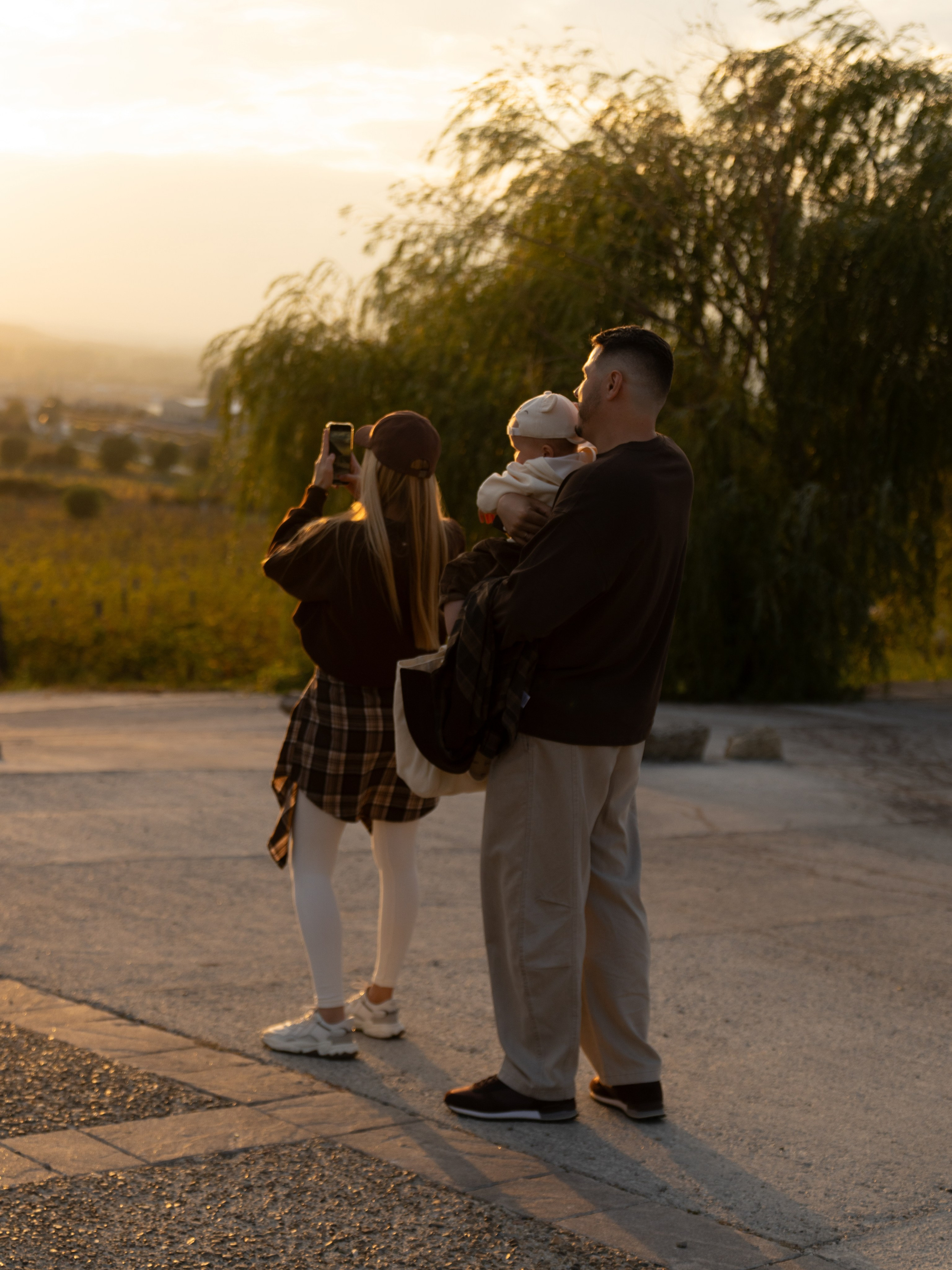 Misha, Nastya and Sergey. Главная