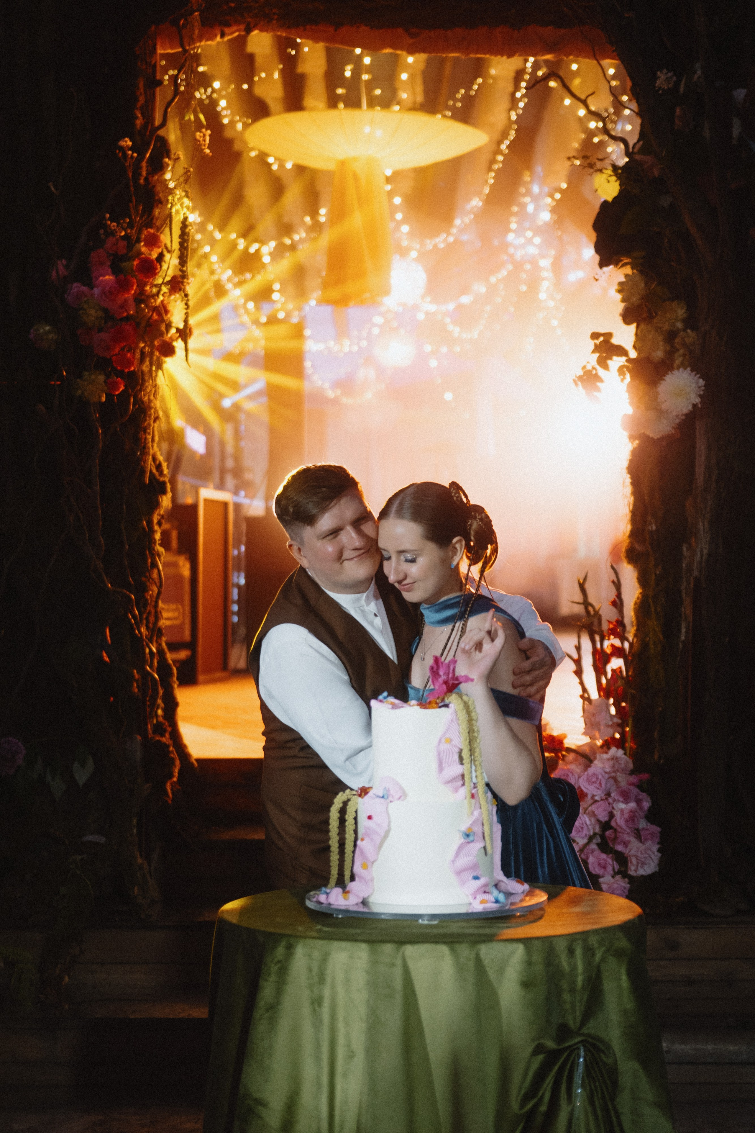 Саша. Свадебные платья