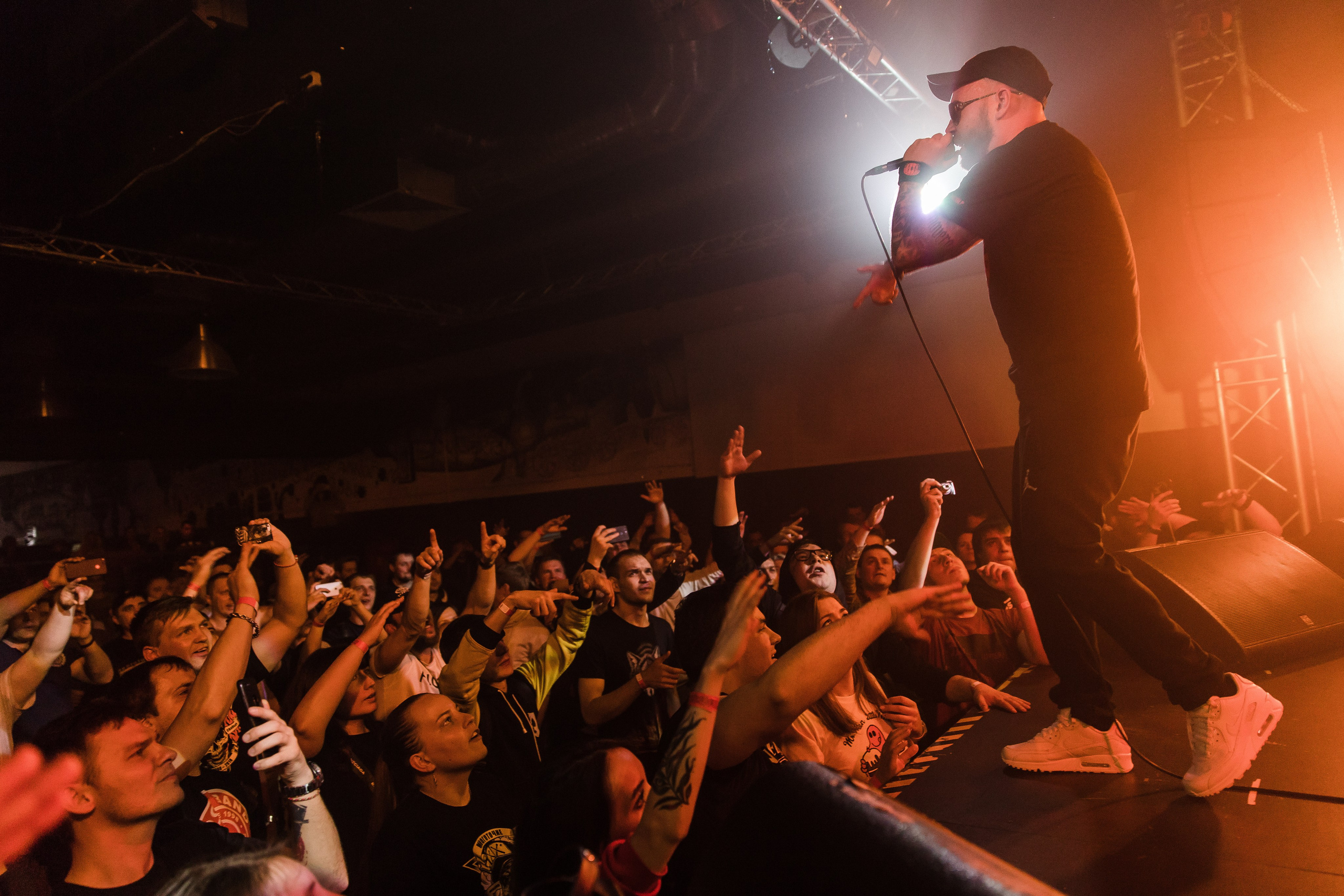 Презентация альбома РУСТАВЕЛИ — Настоящее Настоящее. Фотограф в спб Александр Потапов