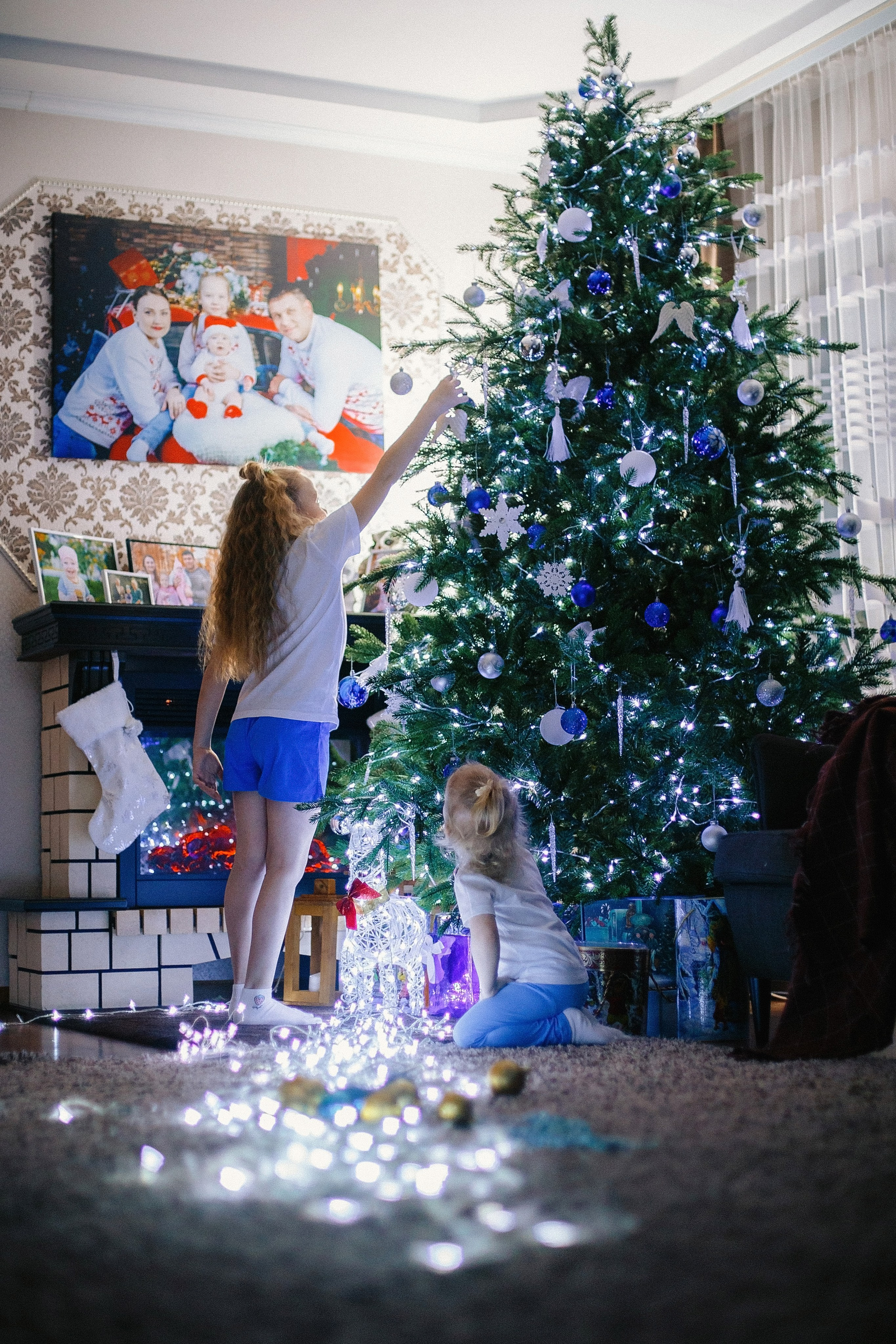 Новогодняя история домашняя фотосессия. Выпускные альбомы Искитим, Бердск и Новосибирск Крюкова Елена