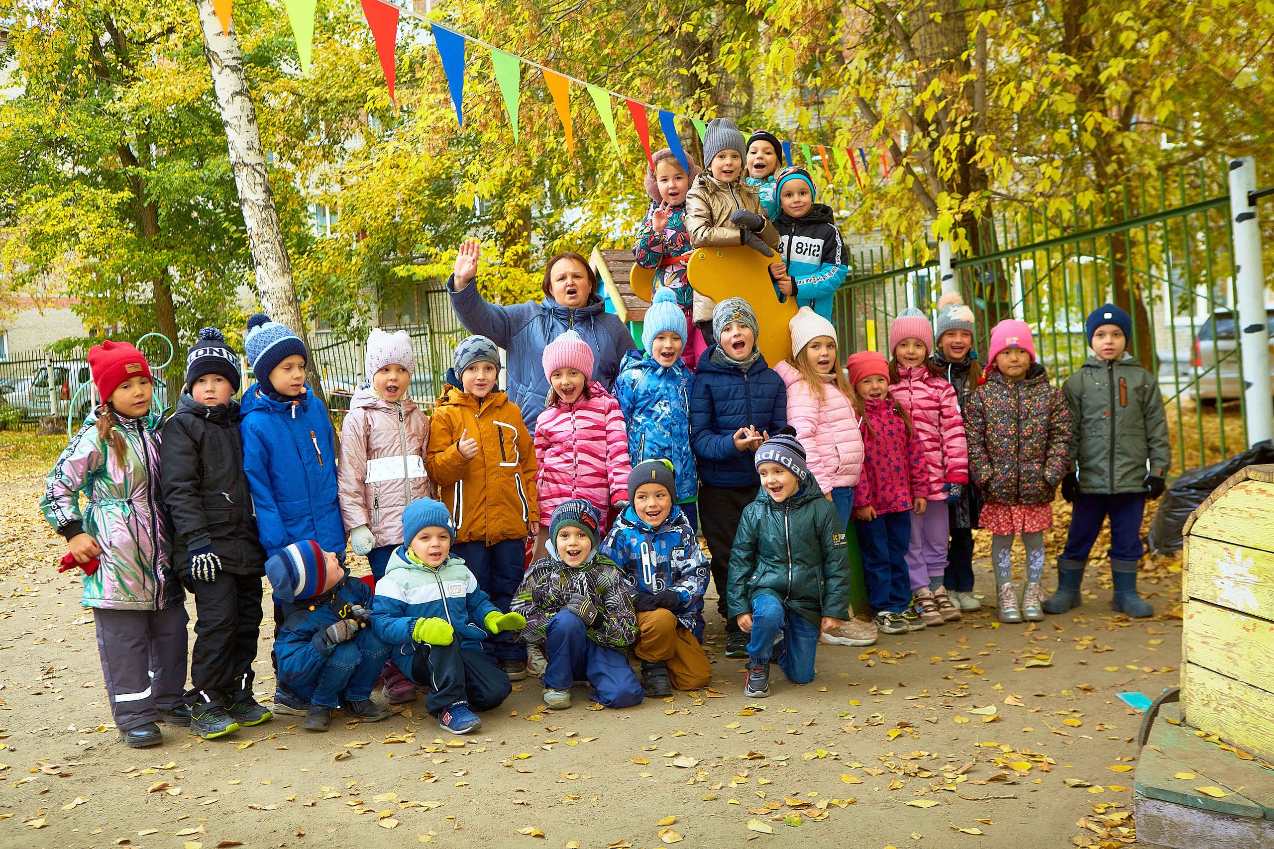 Отзывы о работе фотографа для школы и детского сада в Новосибирске. Выпускной альбом Новосибирск