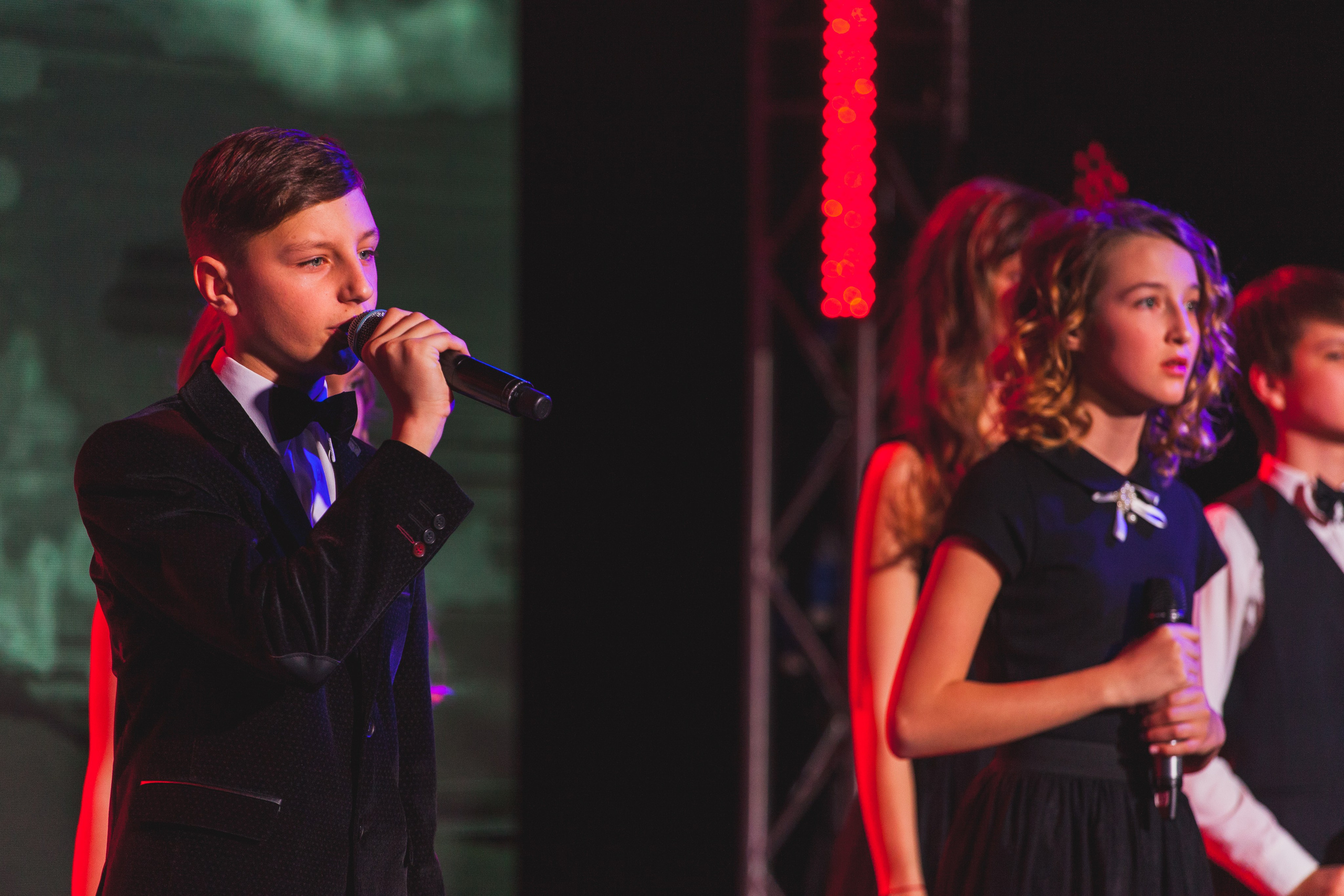 О2ТВ группа СТРАНА. Видеооператор/Фотограф Николай Завьялов