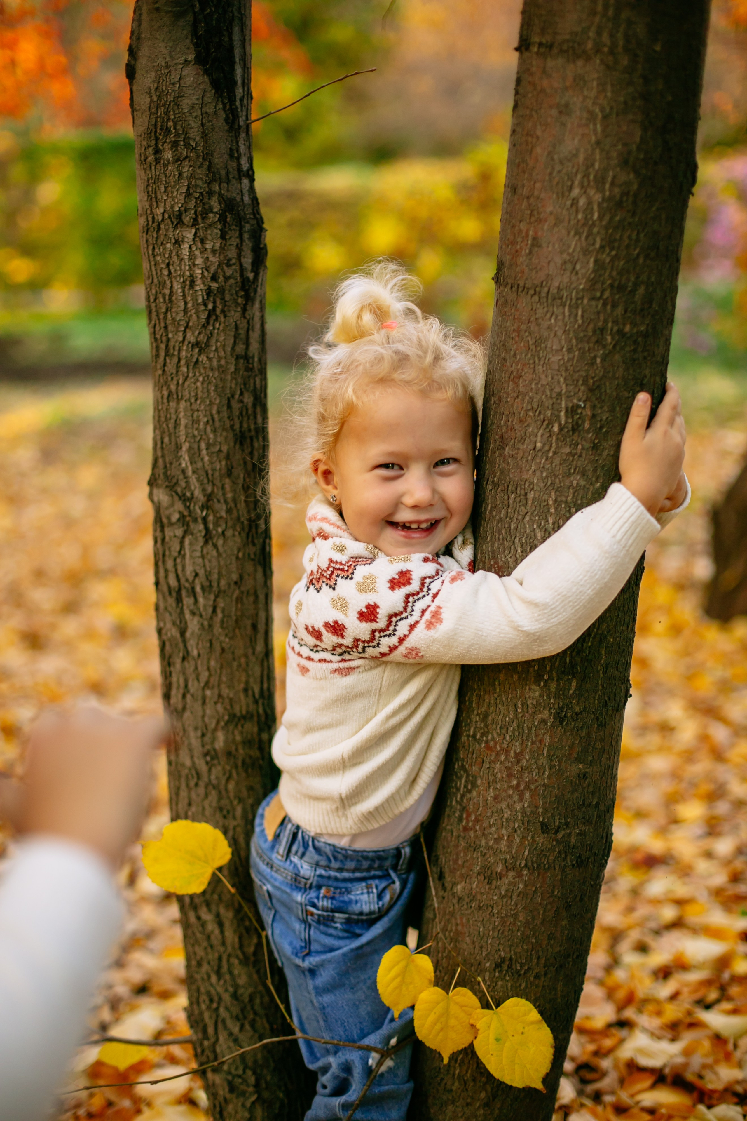 Юля, Анюта, Есения