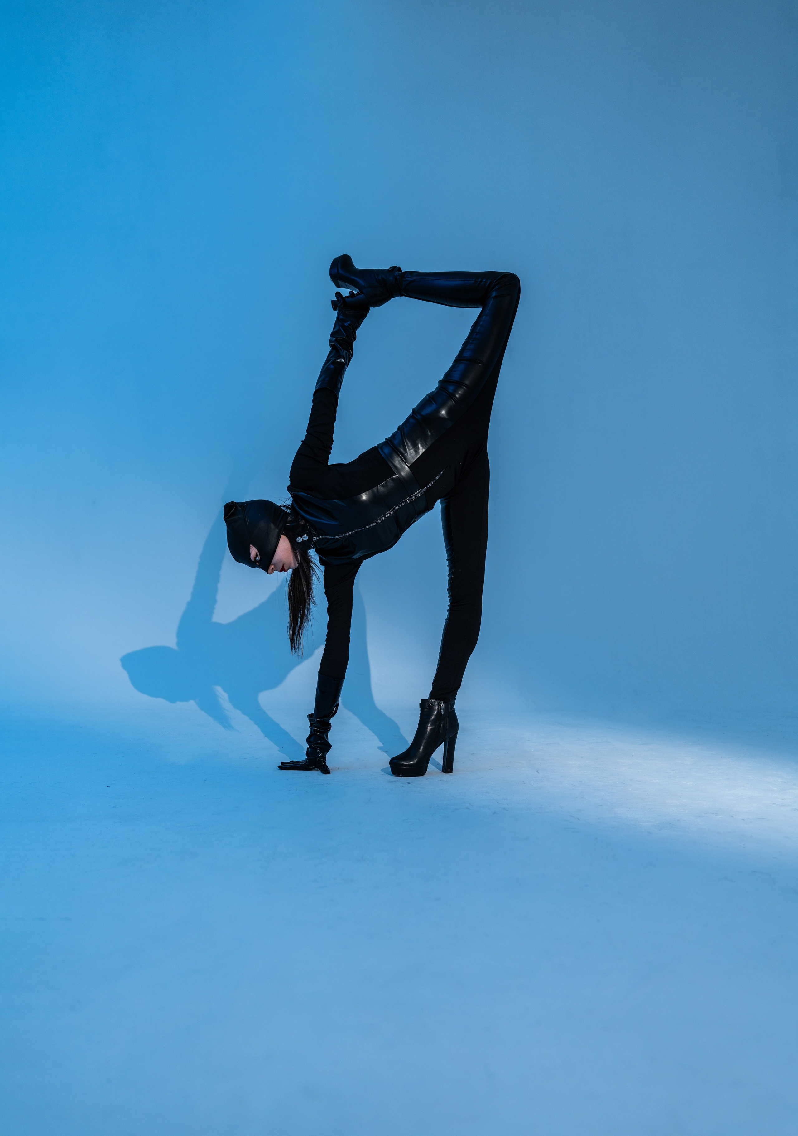 Женщина кошка. Модель Камилла. Свадебный и индивидуальный фотограф Аля Мамакова