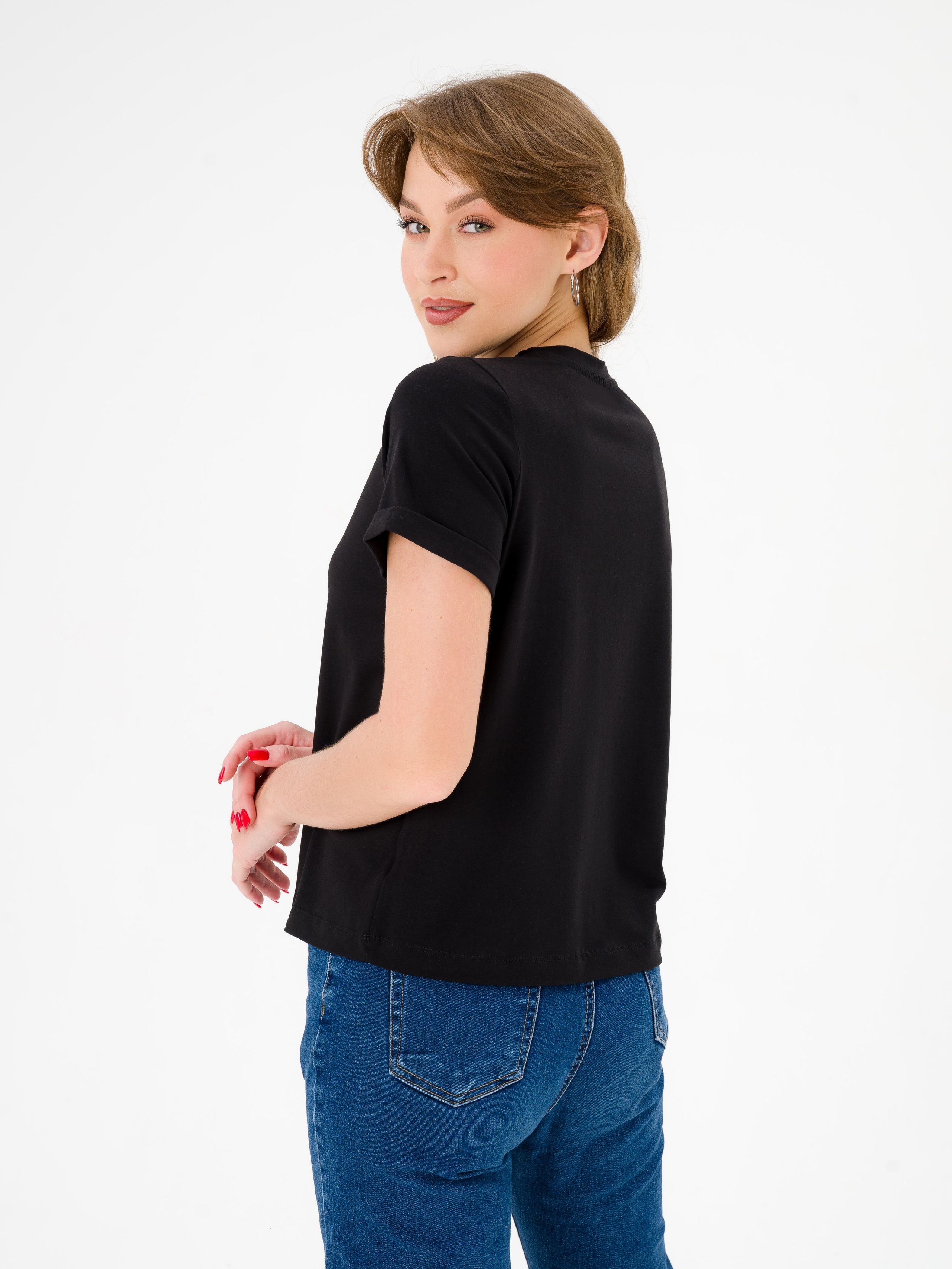 Футболки. Фотограф для маркетплейсов в г. Иваново Клещенок Юлия