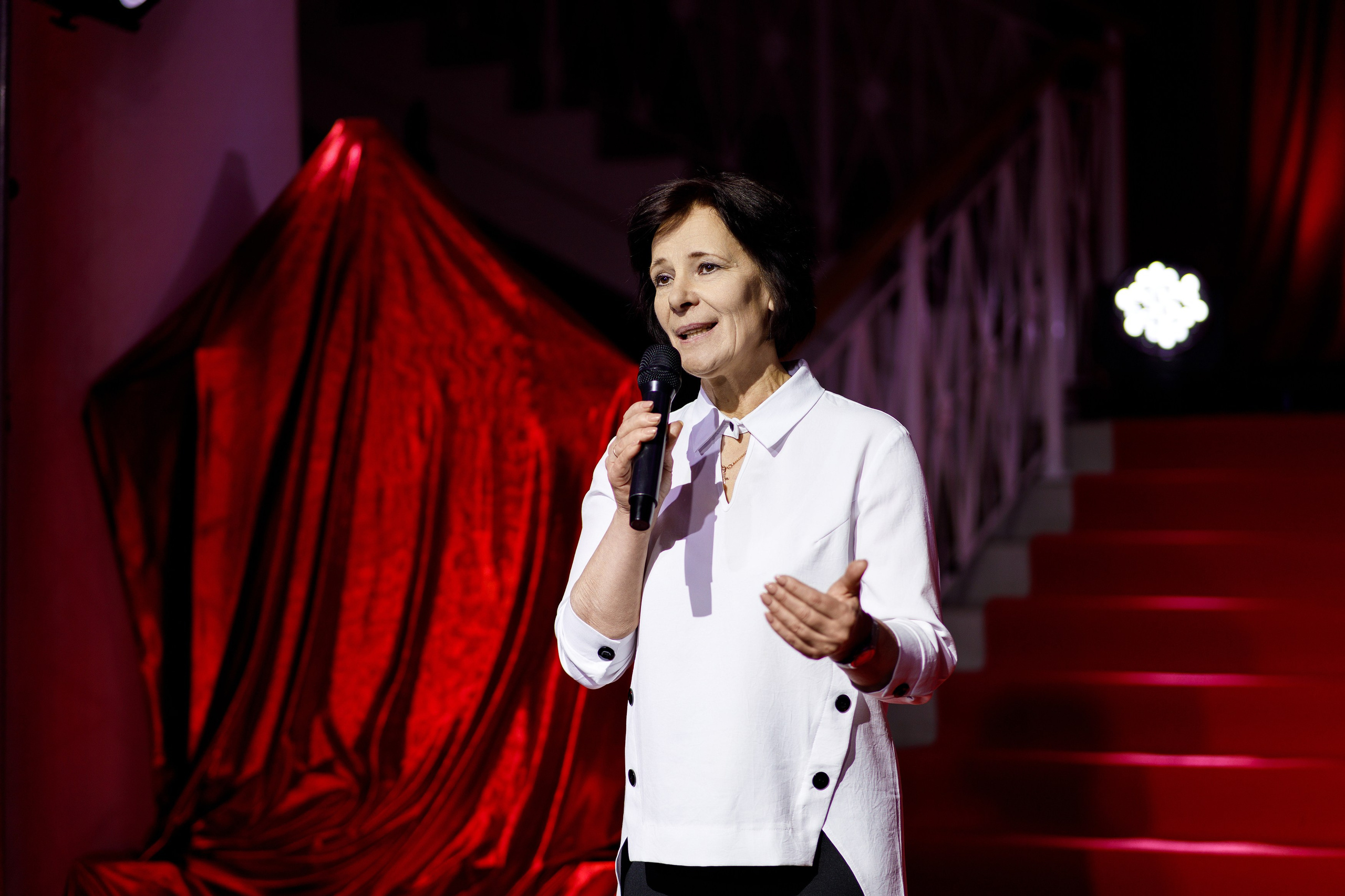 Награждение победителя конкурса «Учитель Года» г. Горнозаводск. Фотограф Дмитрий Молчанов | Фотограф Пермь | Фотограф