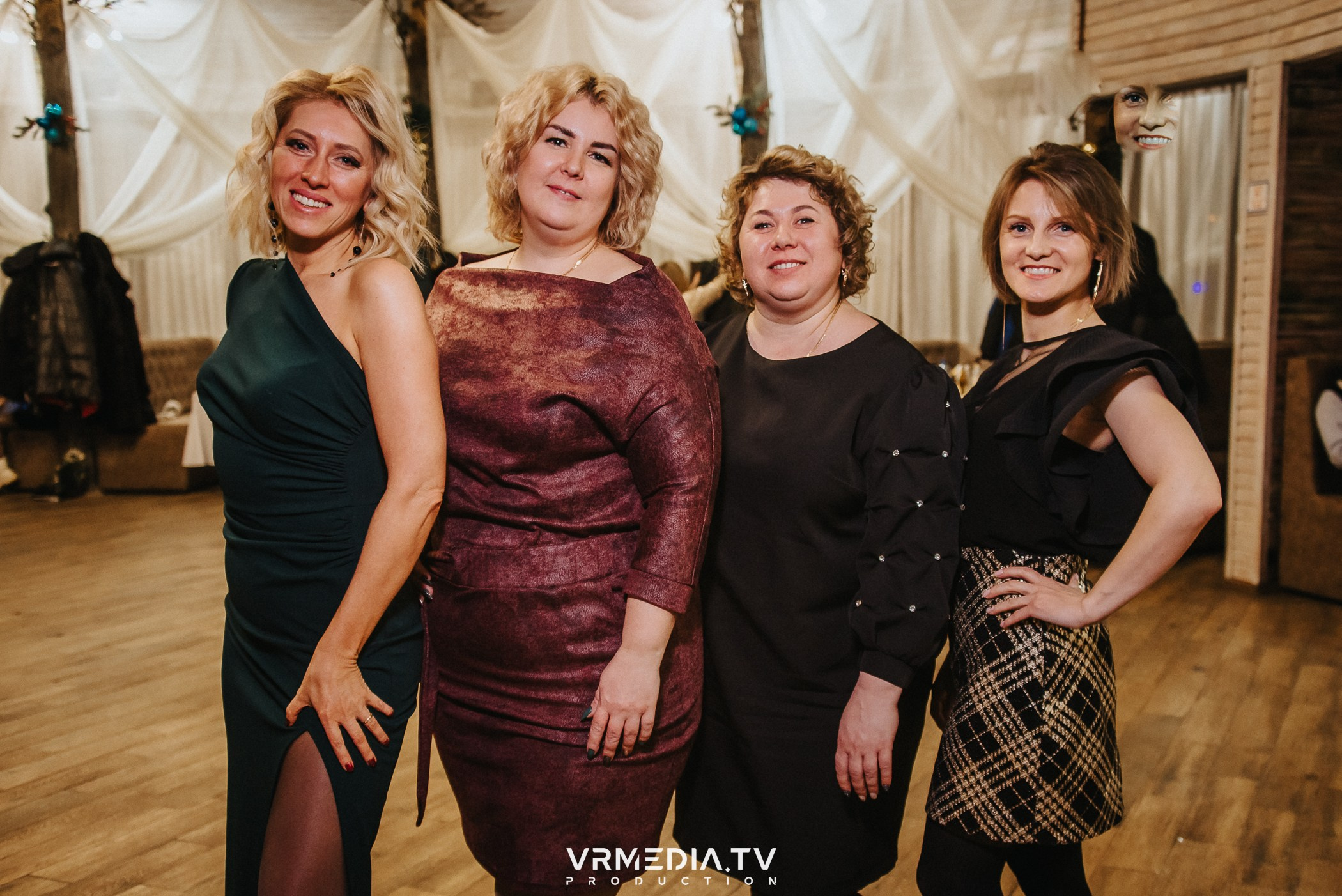 Новогодний вечер «У Петровича»