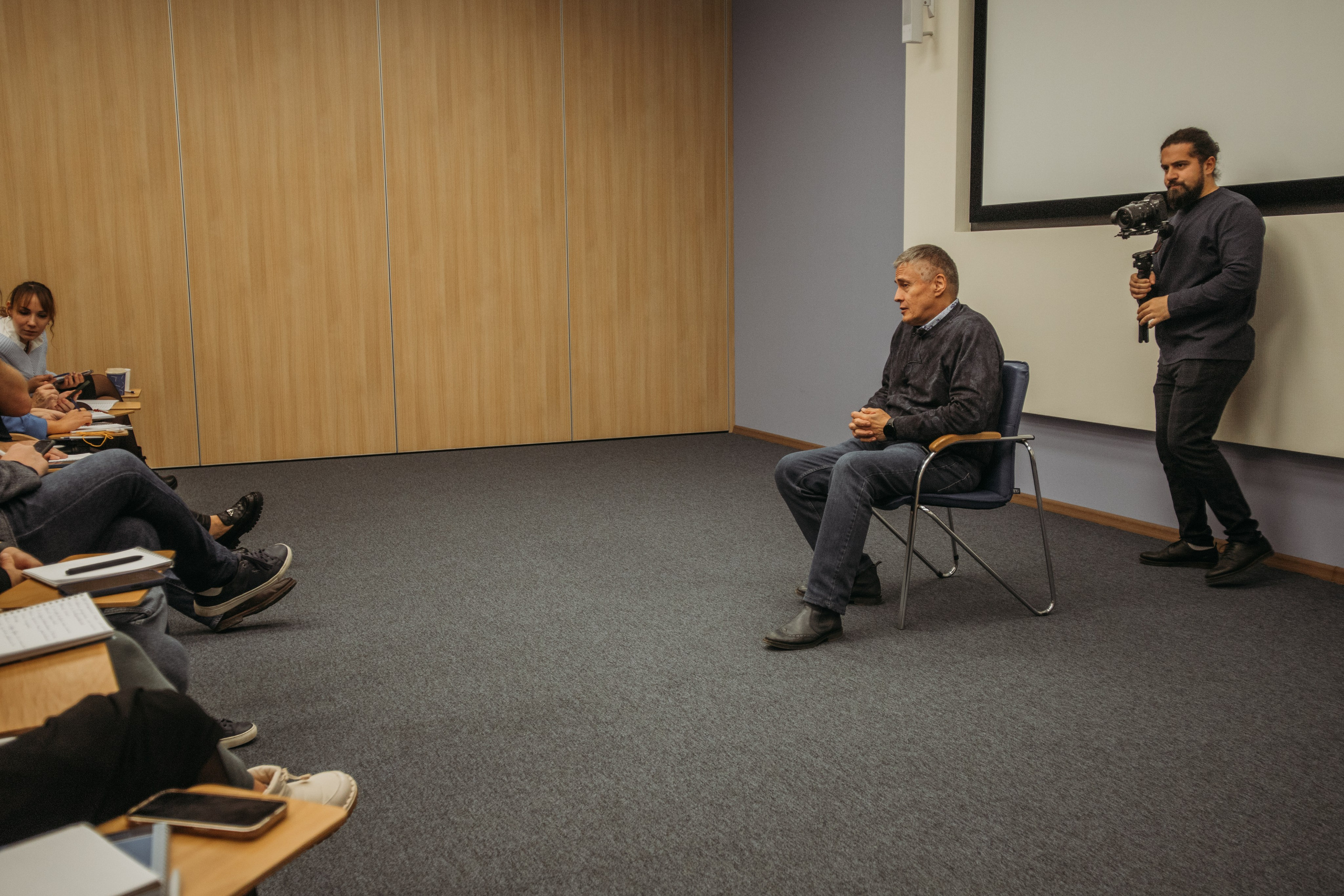 Тренинг по НЛП технологиям Михаила Пелехатого. Венера Гайн. Репортажный фотограф  Тюмень. Обучение фотографии с 0