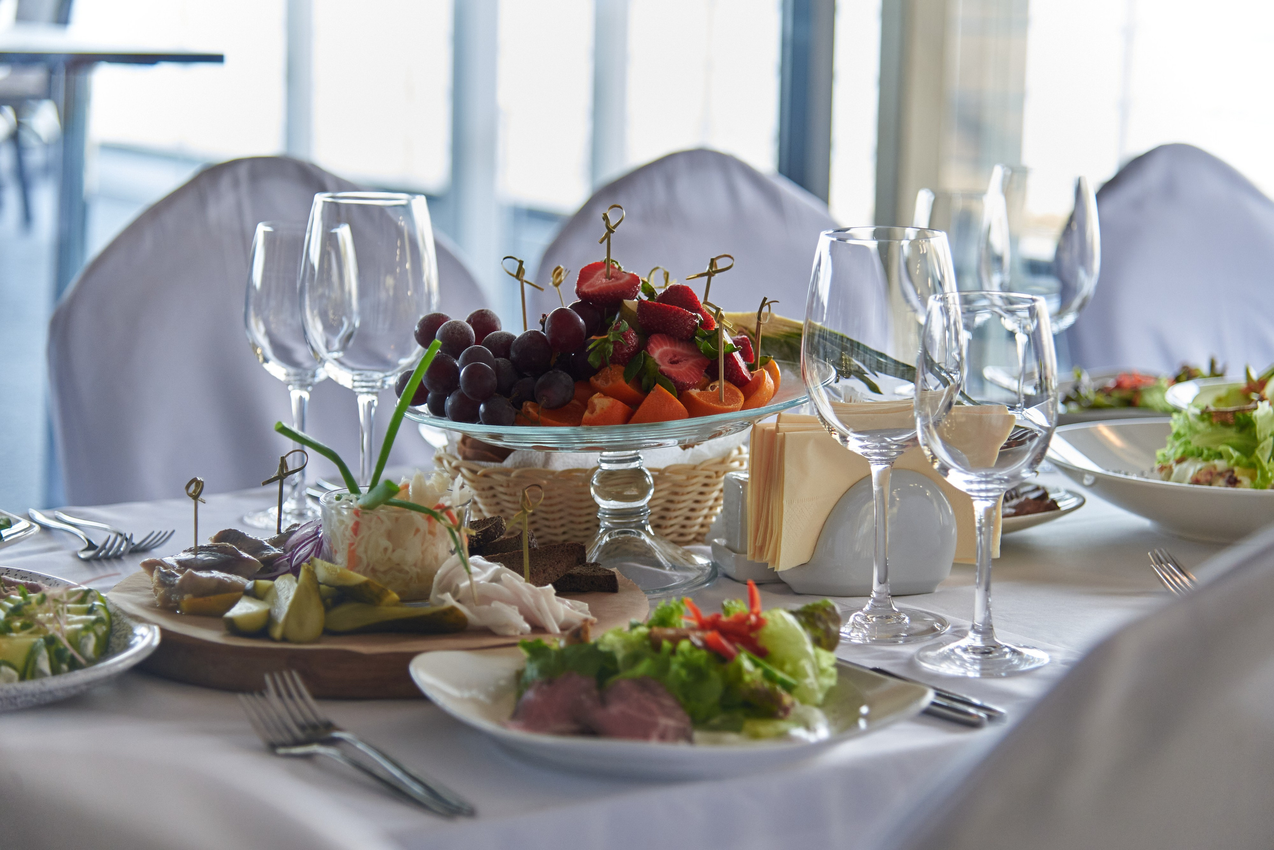 Торжества (юбилеи, корпоративные мероприятия). Выпускные Альбомы в Нижнем Новгороде