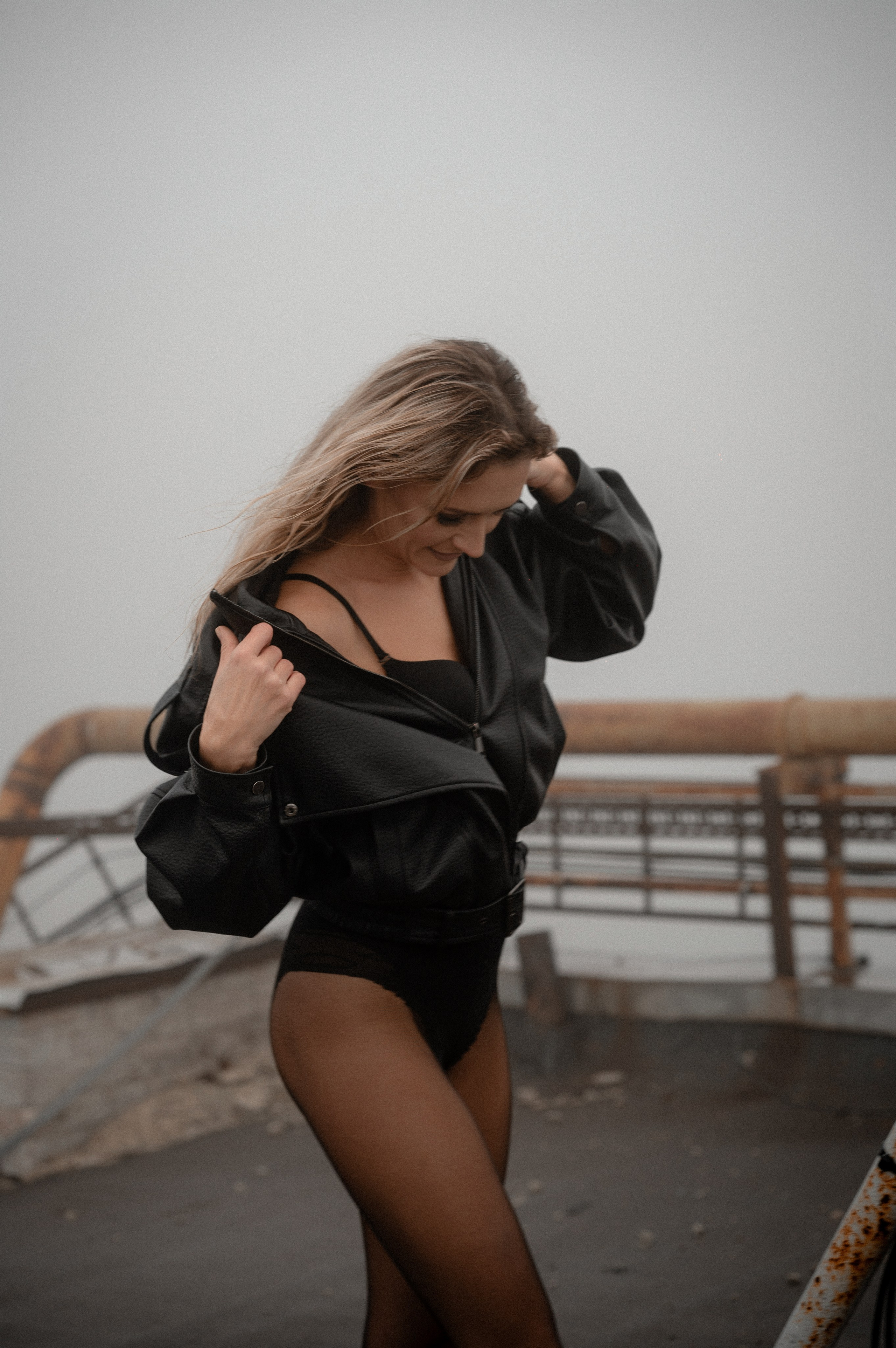 «Она прячется в тумане…». Мариуполь фото. Фотограф Мариуполь.Индивидуальные съёмки. Детские, семейные, коммерческие