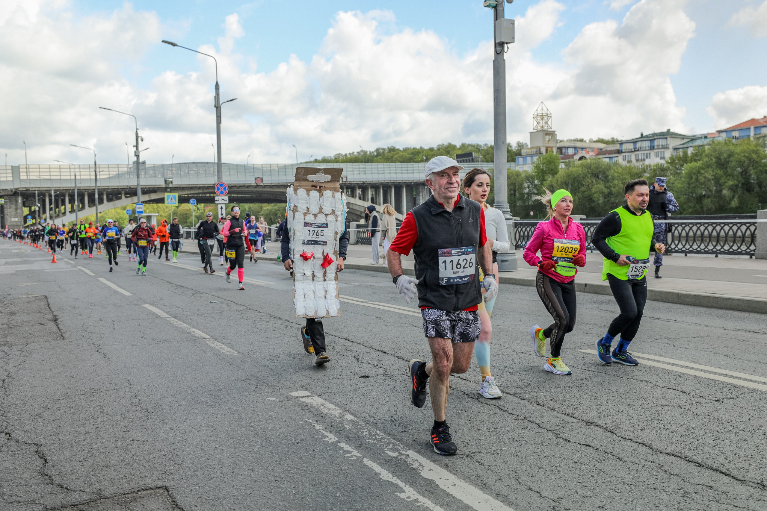 Московский полумарафон 27.04.25. Фотограф Сергей Ловкий