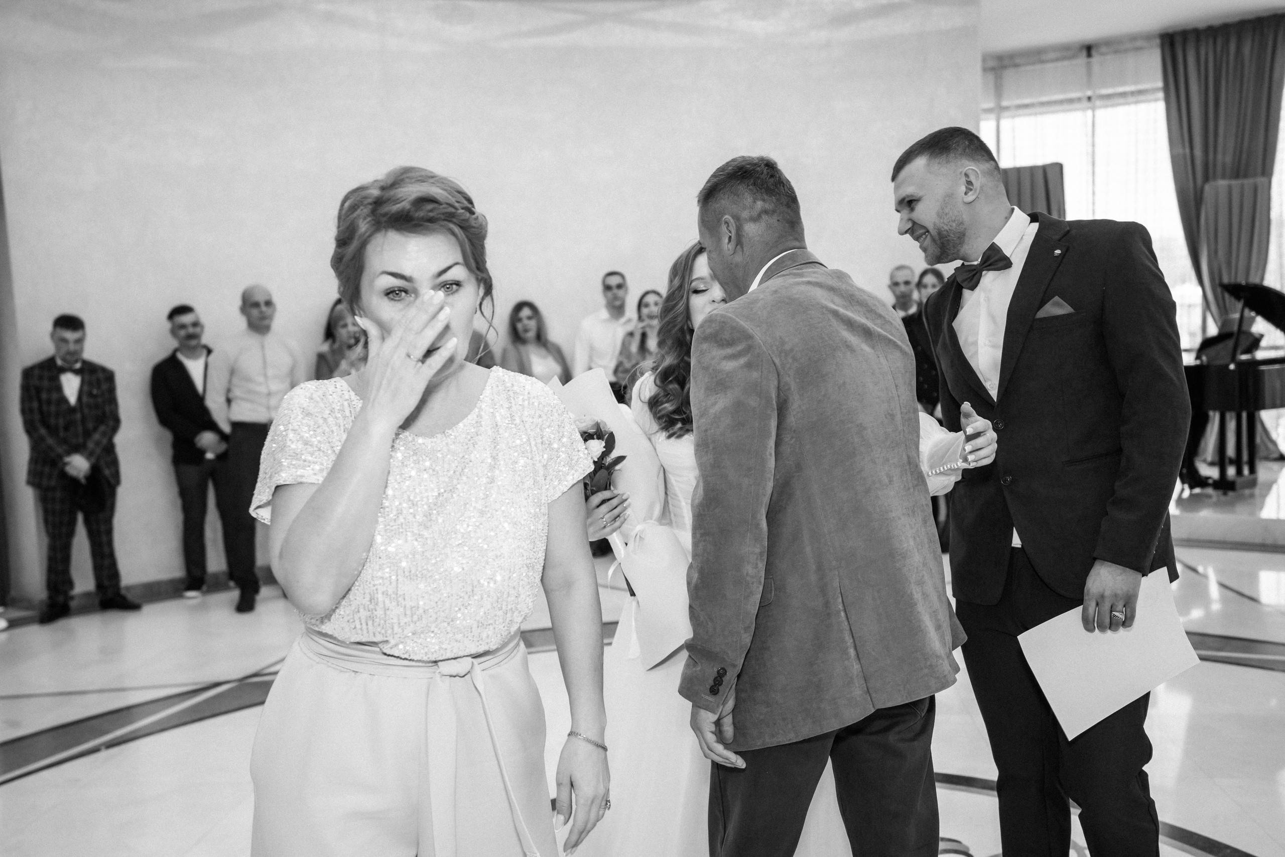 Красный кабриолет. Фотограф Ангарск Иркутск Ксения Король