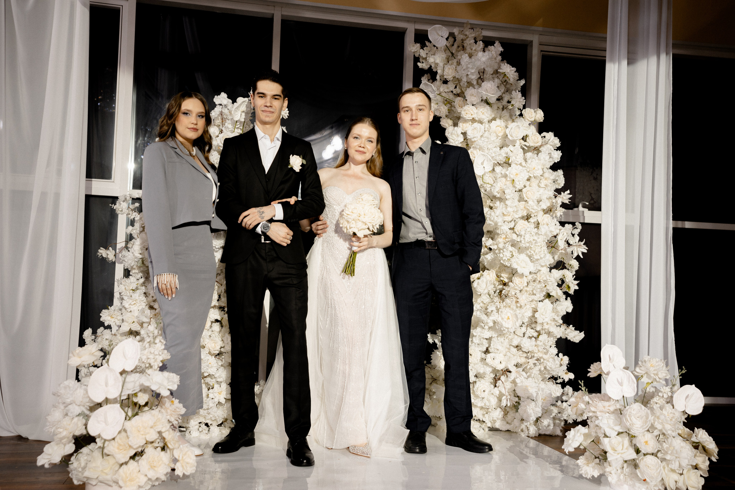 СВАДЕБНАЯ СЬЕМКА СБОРОВ В ОТЕЛЕ И ВЫЕЗД НА ЦЕРЕМОНИЮ (СНЯТО В СИБИРЕ В НИЖНЕВАРТОВСКЕ). Профессиональный фотограф, Санкт-Петербург — Виктория Богомолова