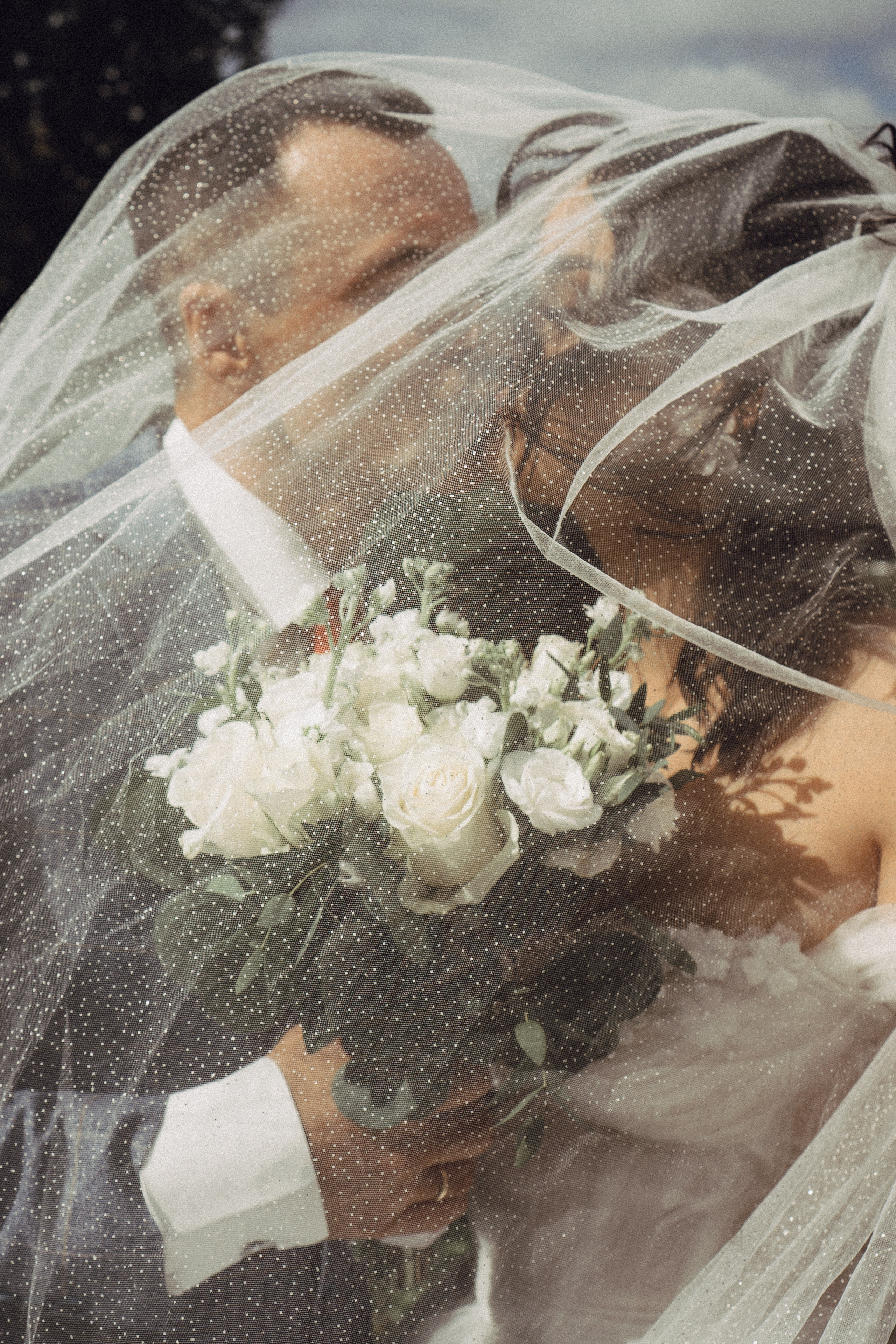 СВАДЕБНАЯ ПРОГУЛКА РЕСТОРАН МЫ ЖЕ НА ТЫ И ФОТОСЕССИИЯ С АВТОМОБИЛЕМ. Профессиональный фотограф, Санкт-Петербург — Виктория Богомолова