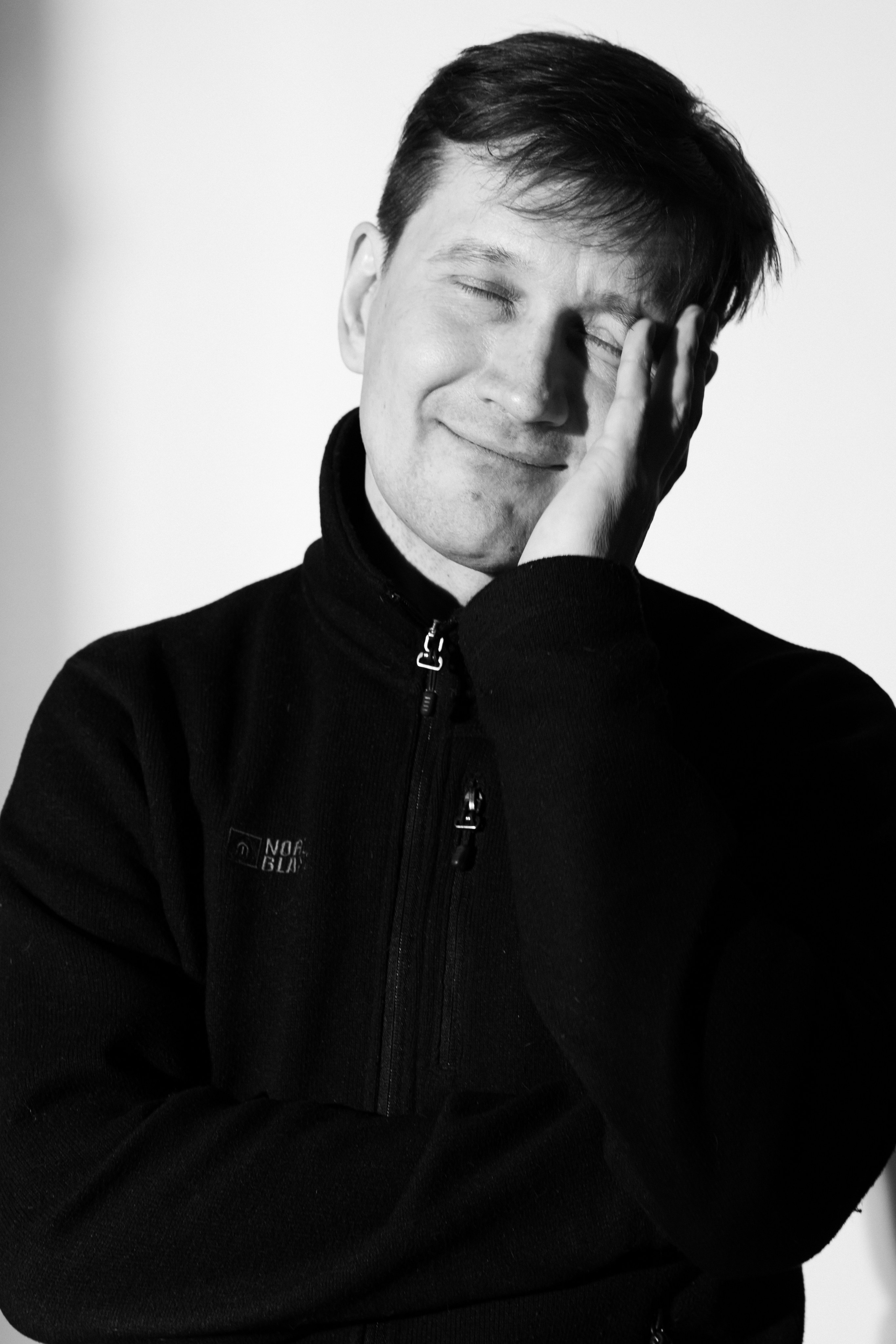 Владислав. Фотограф в Тюмени Даша Михнова. Портреты, фотопроекты, фотодни